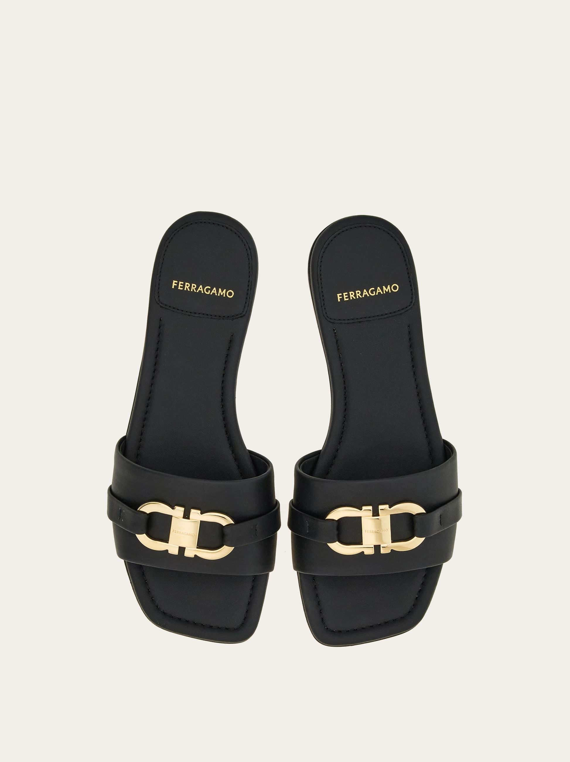  Ferragamo Damen Flacher Slide Mit Gancini Schwarz Größe 35 