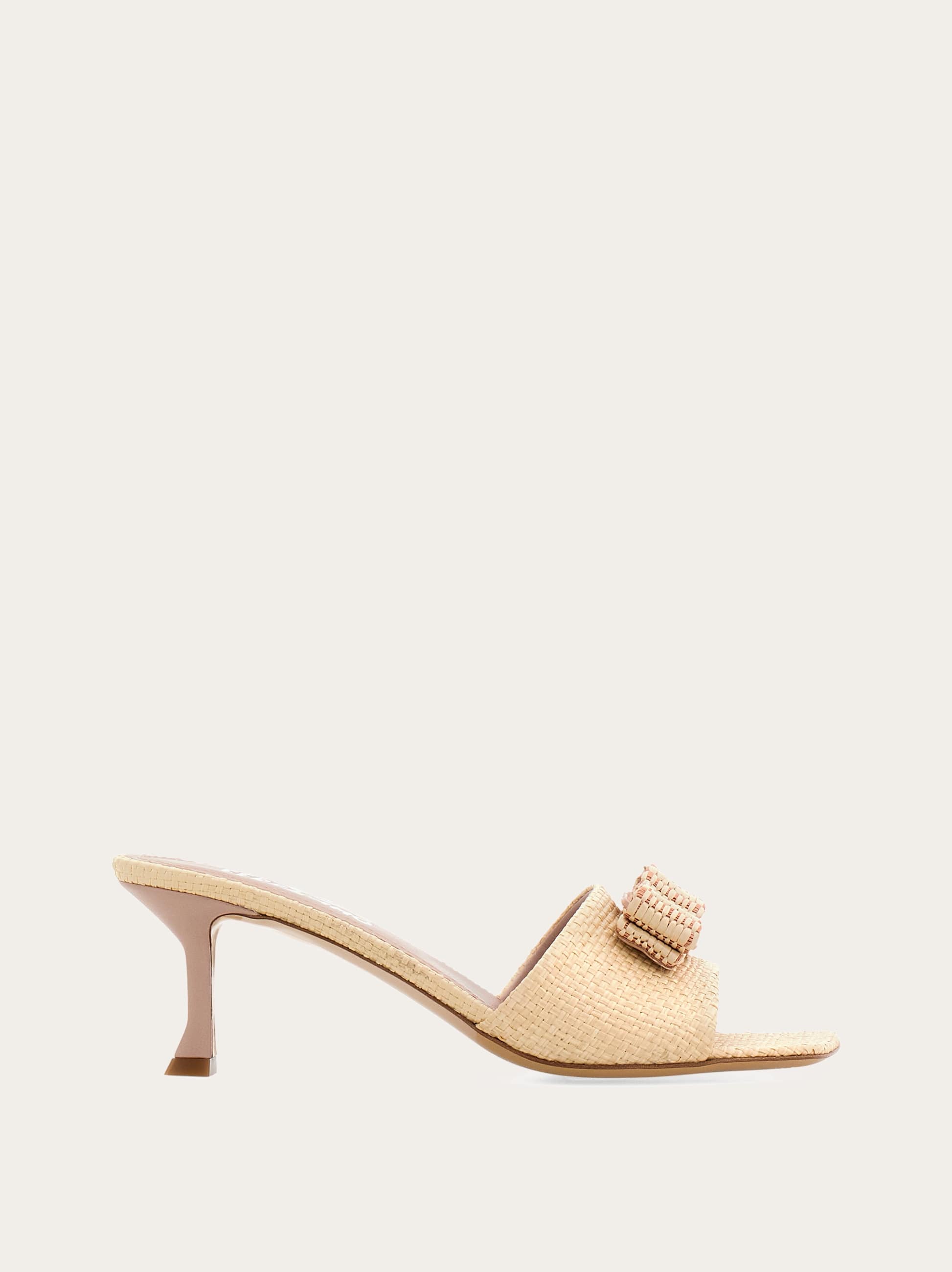 Ferragamo Raffia Vara Bow Slide In Beige