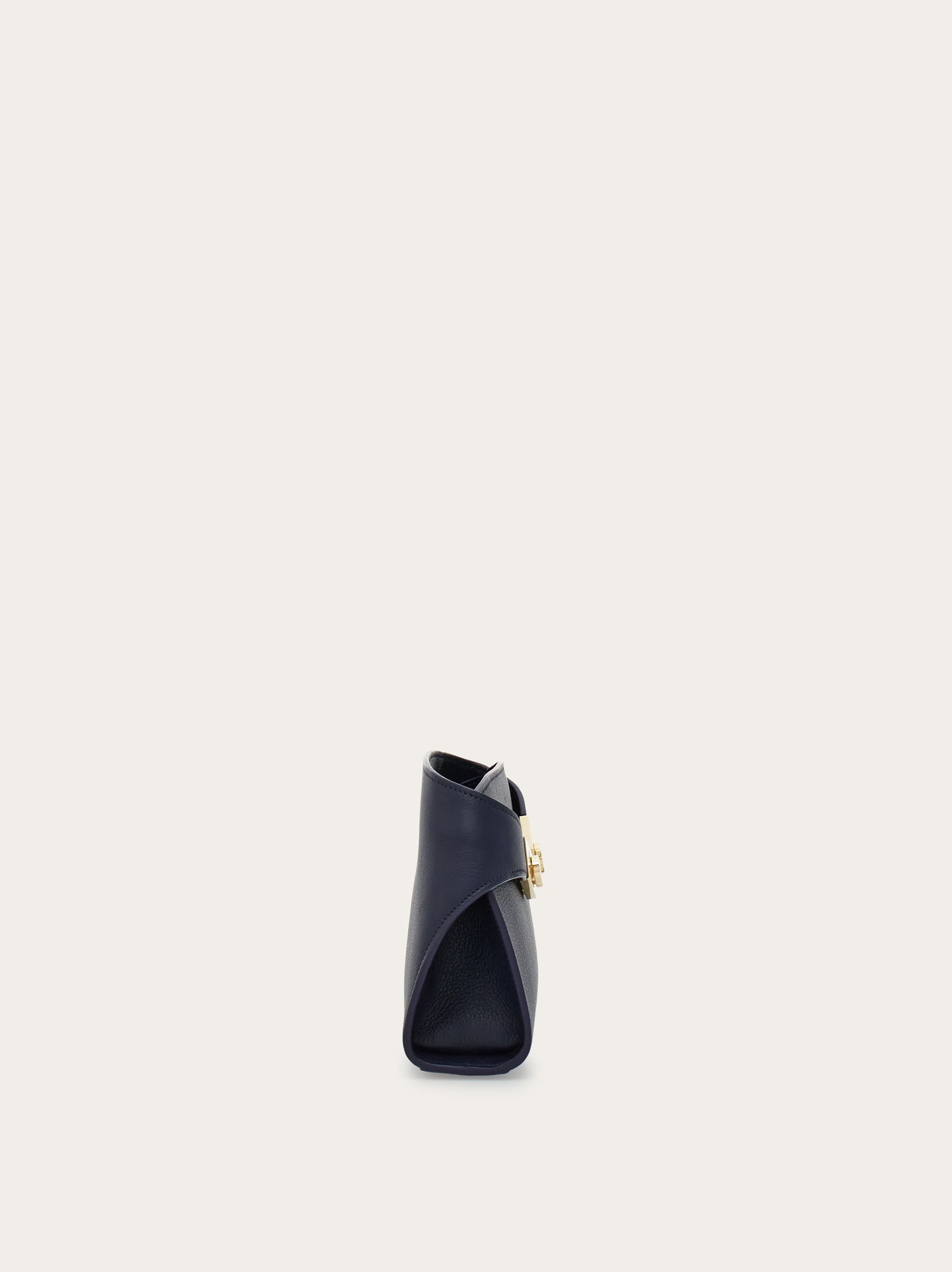  Ferragamo Damen Hug Mini Umhängetasche Blau 