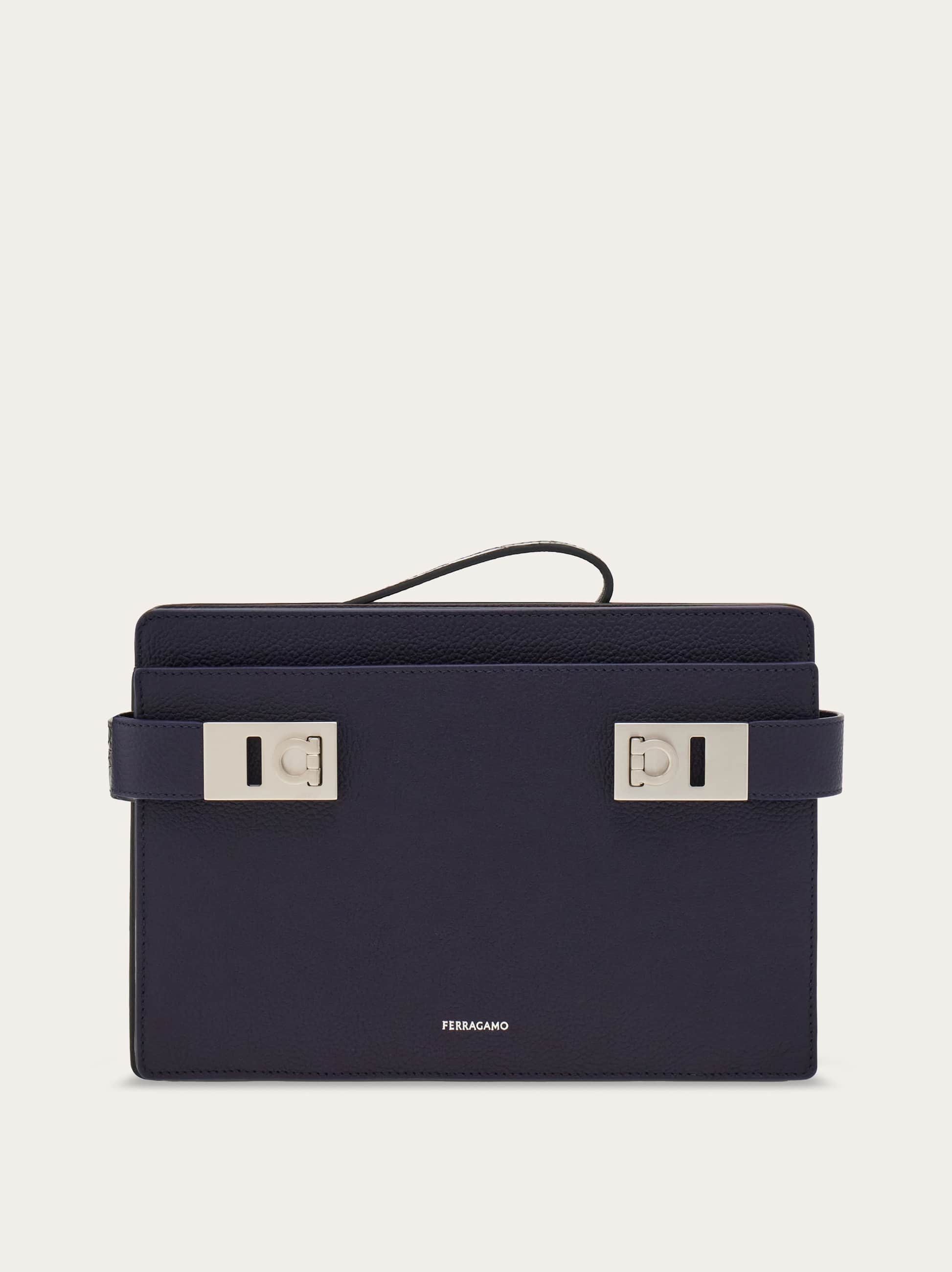 Ferragamo Uomo Pouch con fibbie Gancini Blu