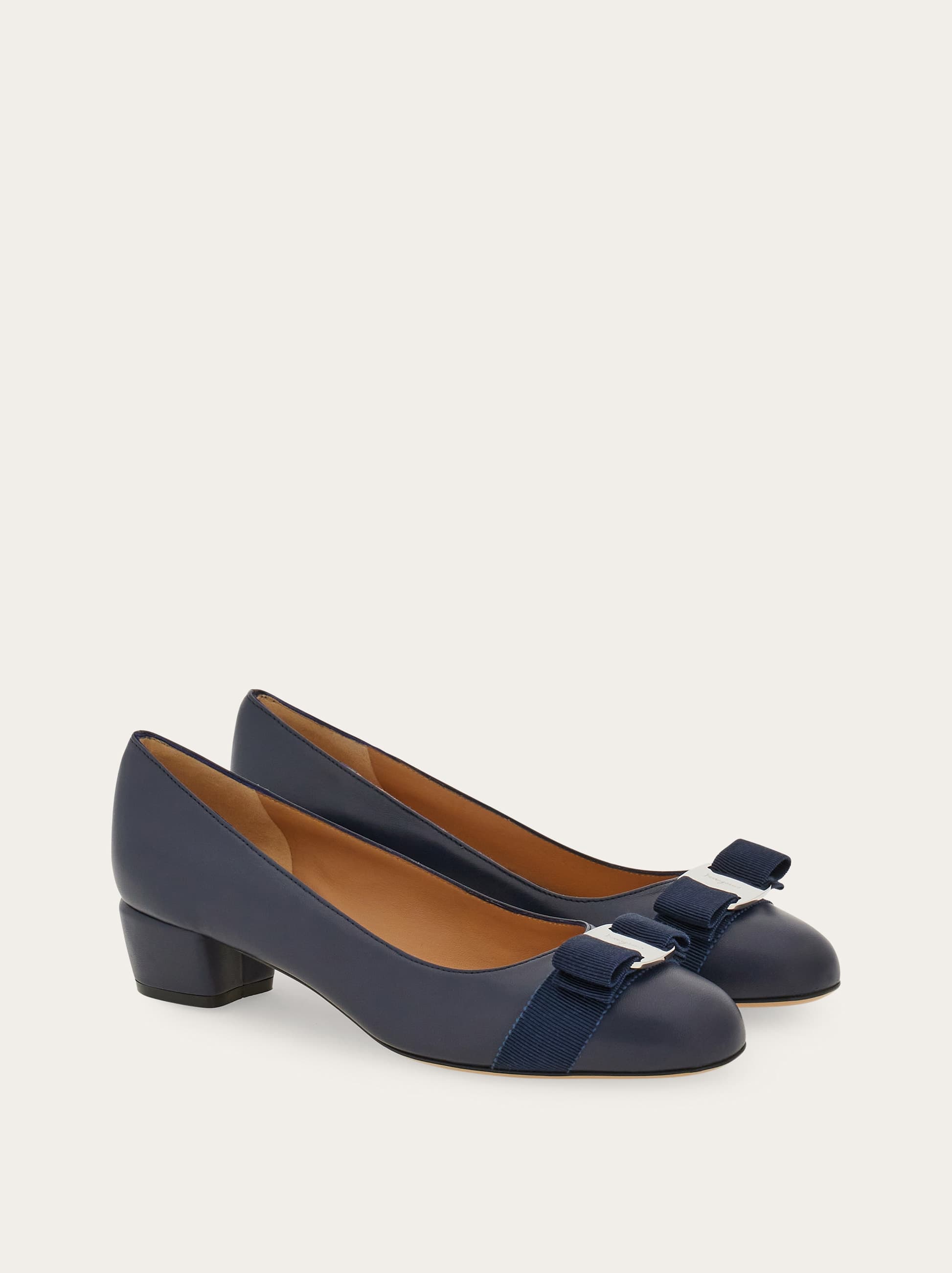 Ferragamo Nappa Leather Pumps Vara Block Heel Bow In Blue