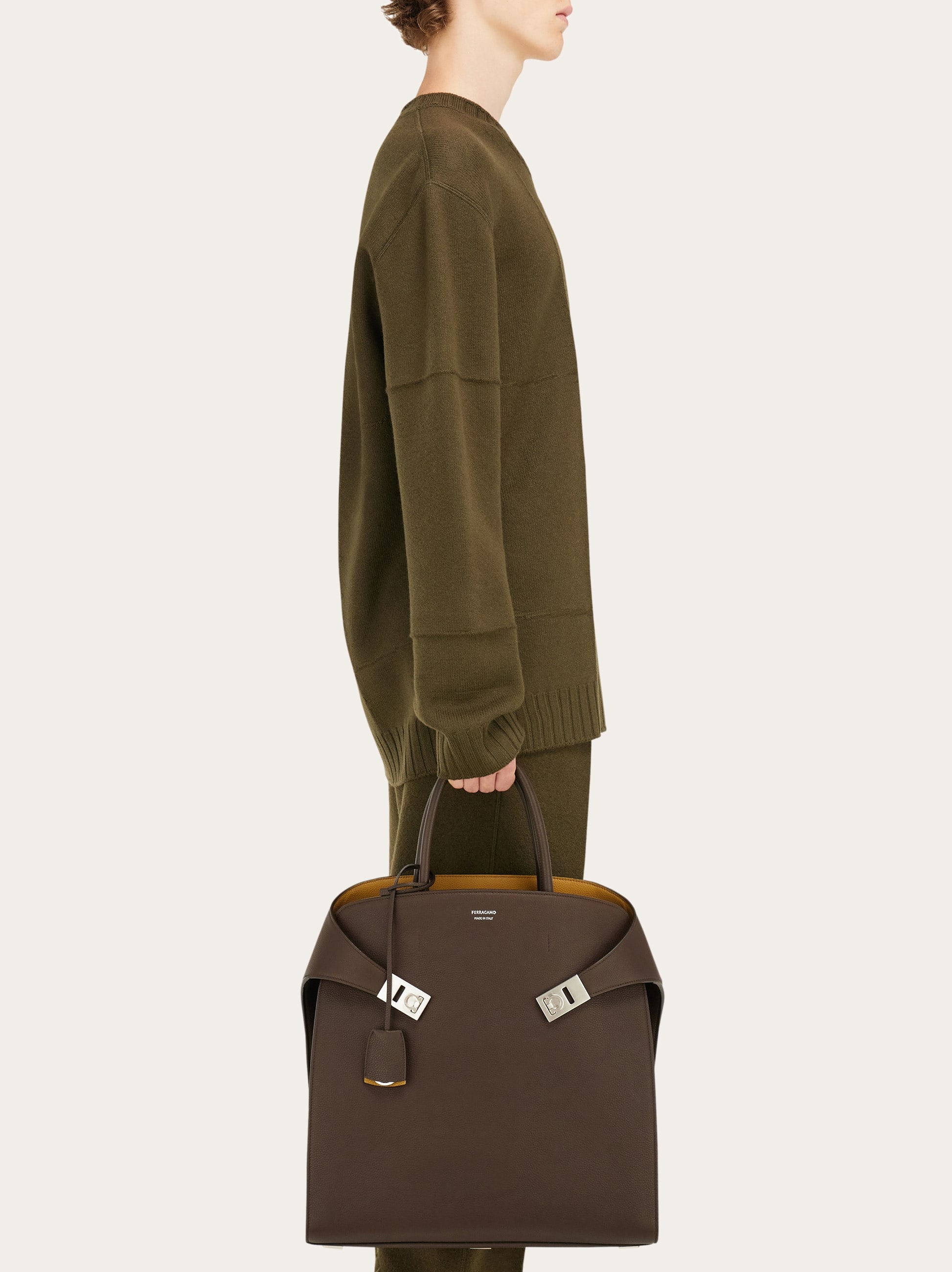  Ferragamo Herren Hug Totebag Braun 