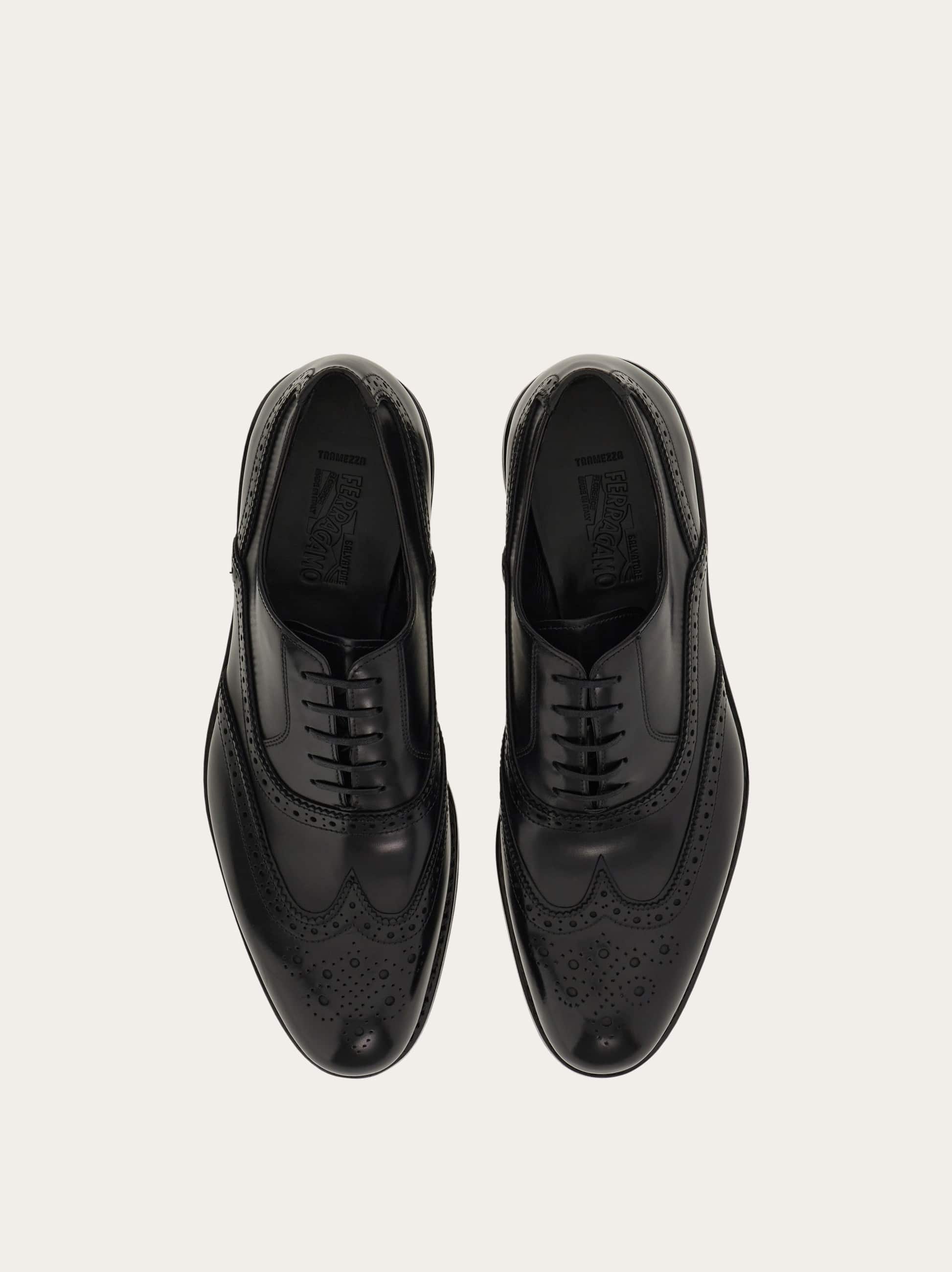 Ferragamo Herren Brogue Oxford „tramezza Schwarz Größe 40 