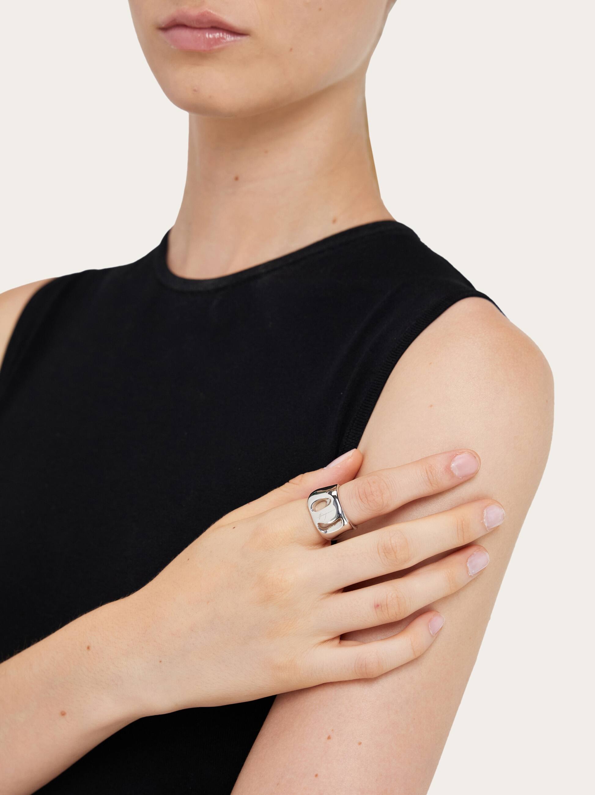  Ferragamo Damen Ring Vara-schnalle (50mm) Silber 