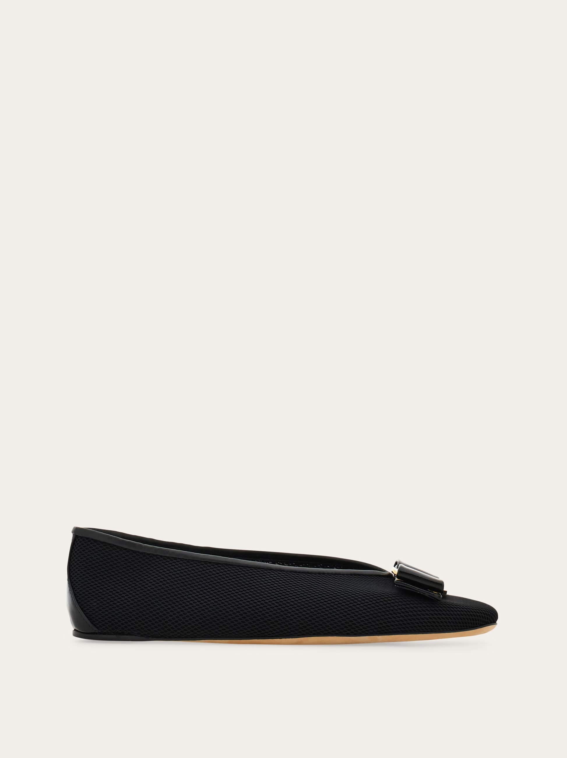 Ferragamo Ballerina Bow Black Var