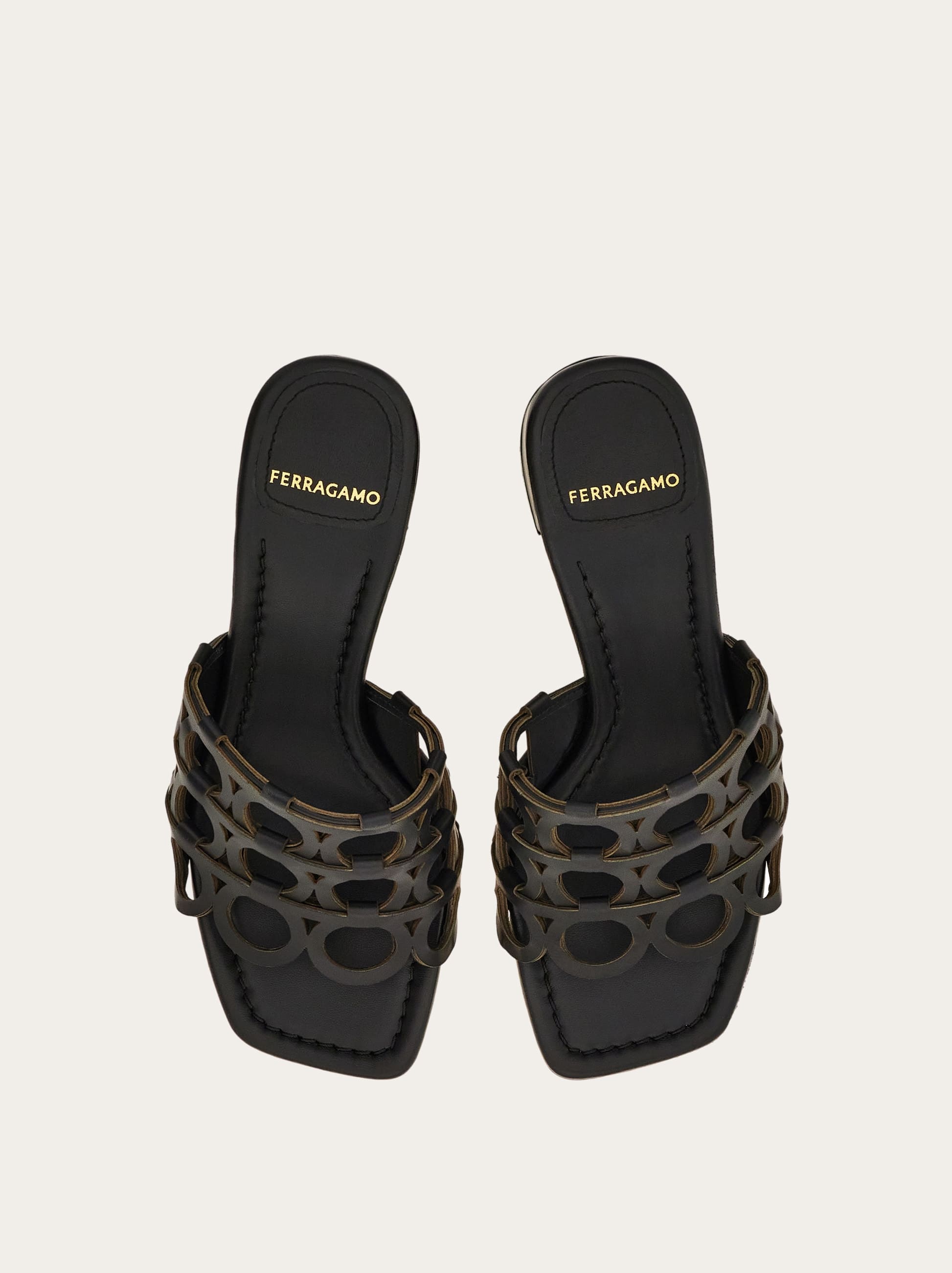 Ferragamo Gancini Mules In Black