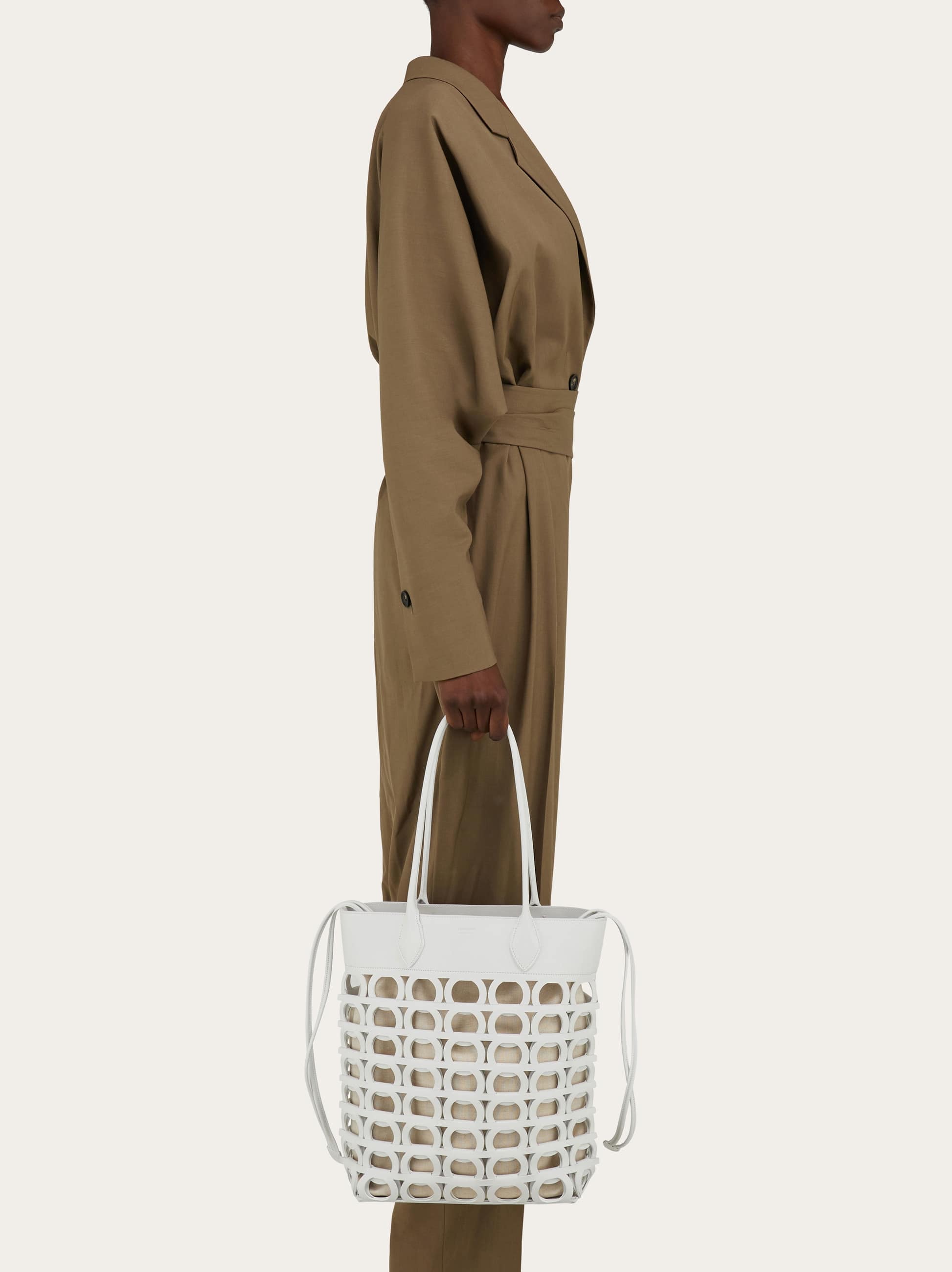 Ferragamo Gancini Tote (s) In White