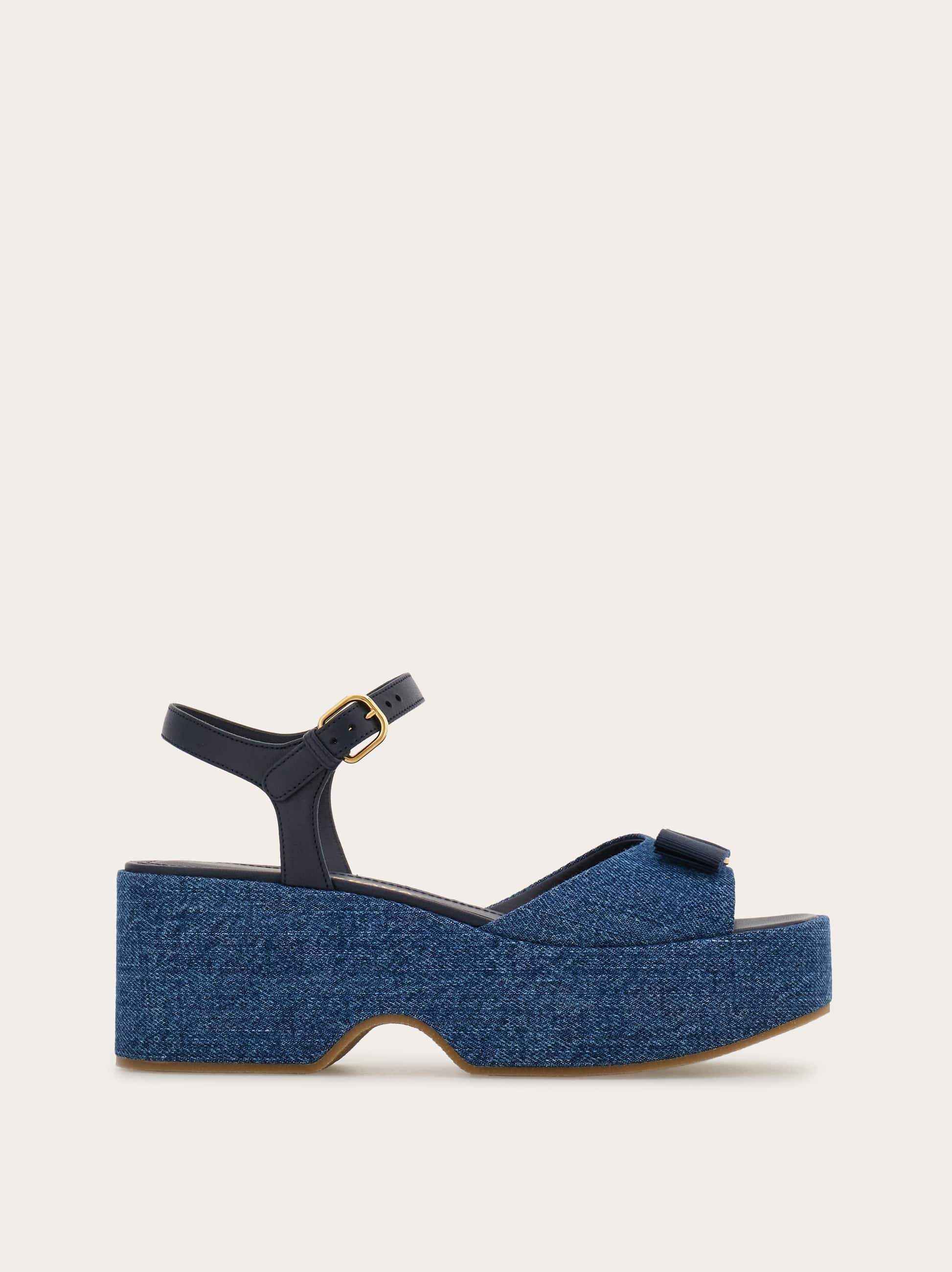 Ferragamo Donna Sandalo platform con fiocco iconico Blu Taglia 35.5