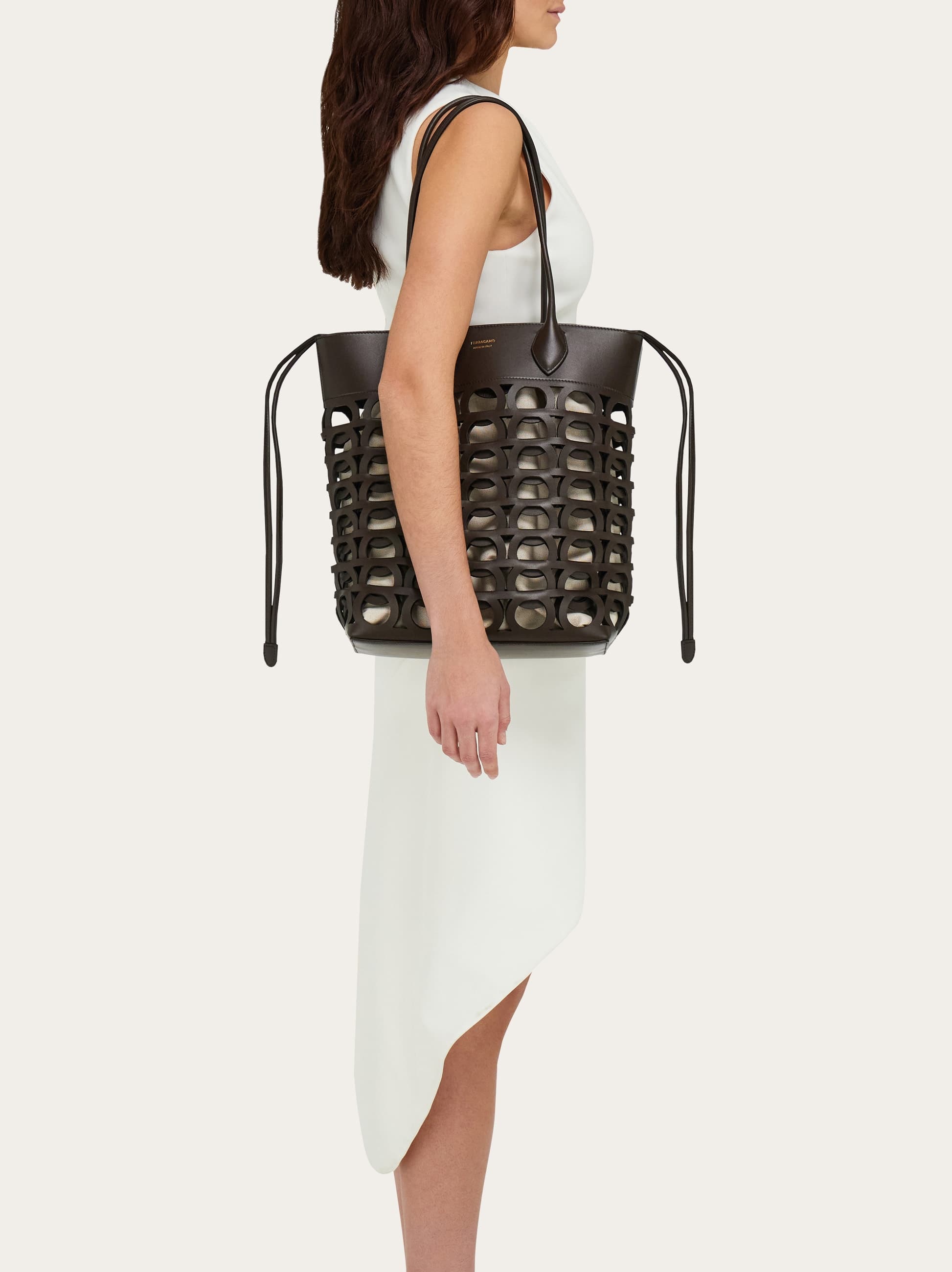  Ferragamo Damen Gancini-cabas (m) Braun 