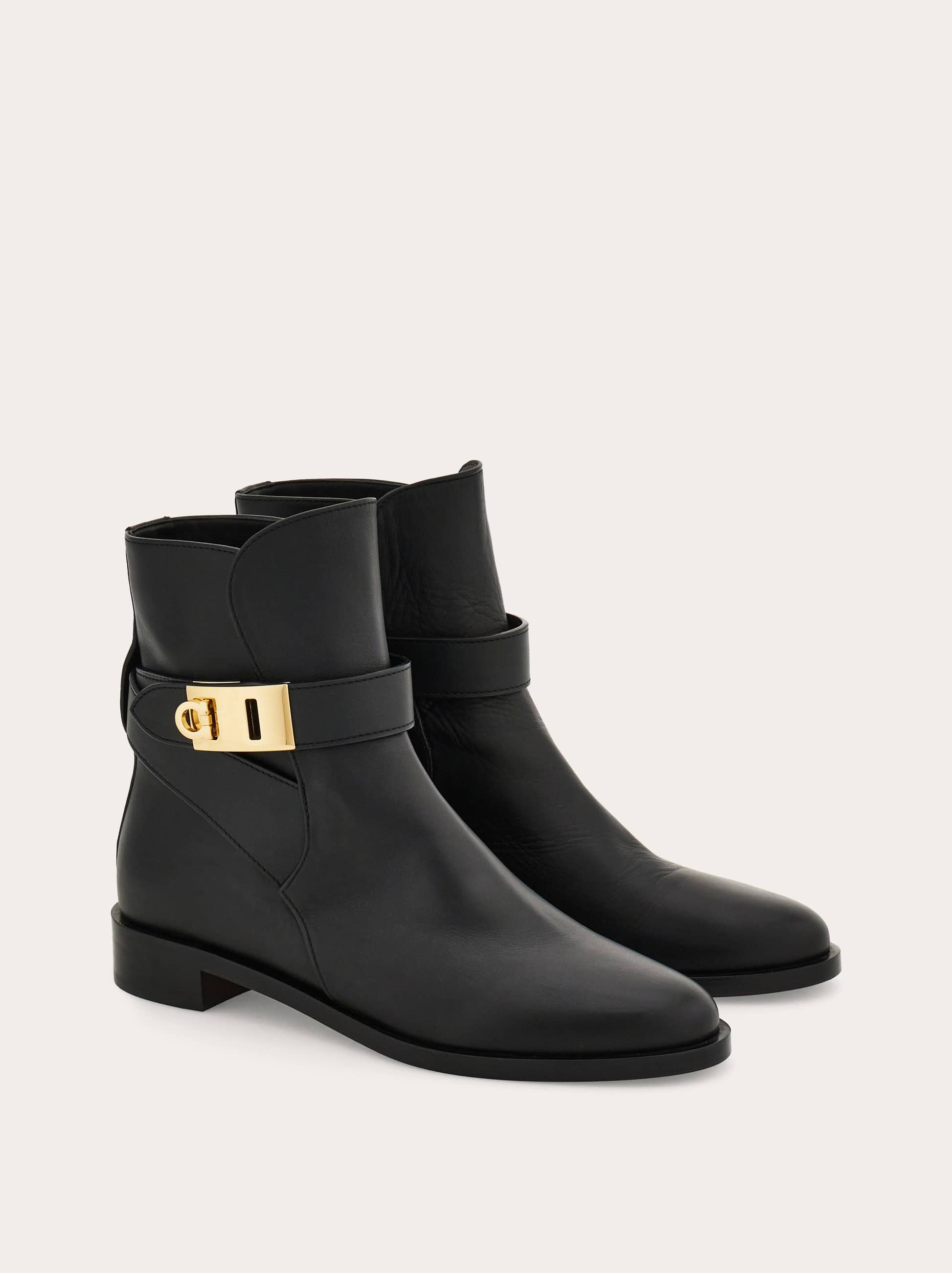 Ferragamo Hug Buckle Ankle Boot In Black