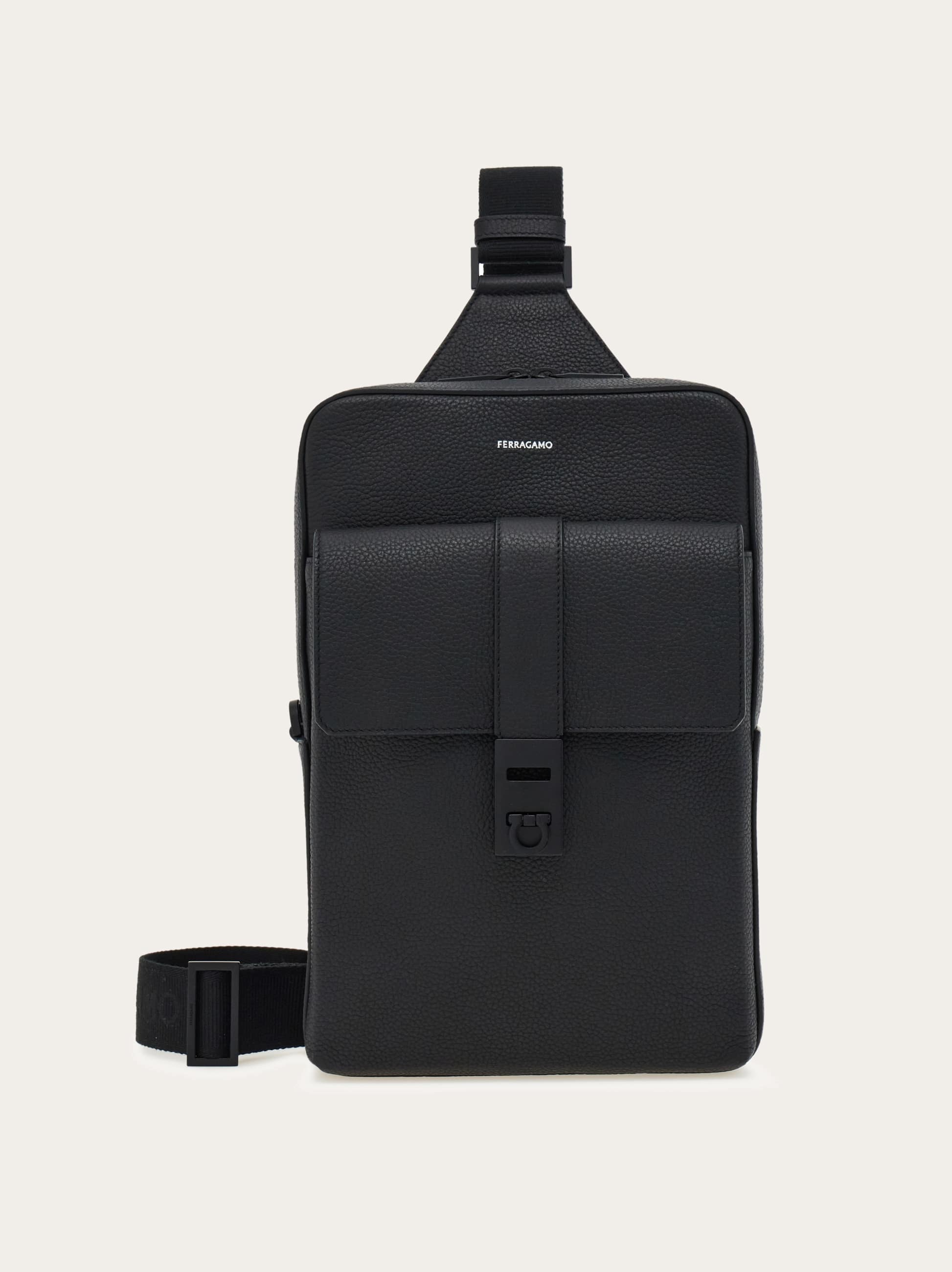 Ferragamo Slingbag In Black