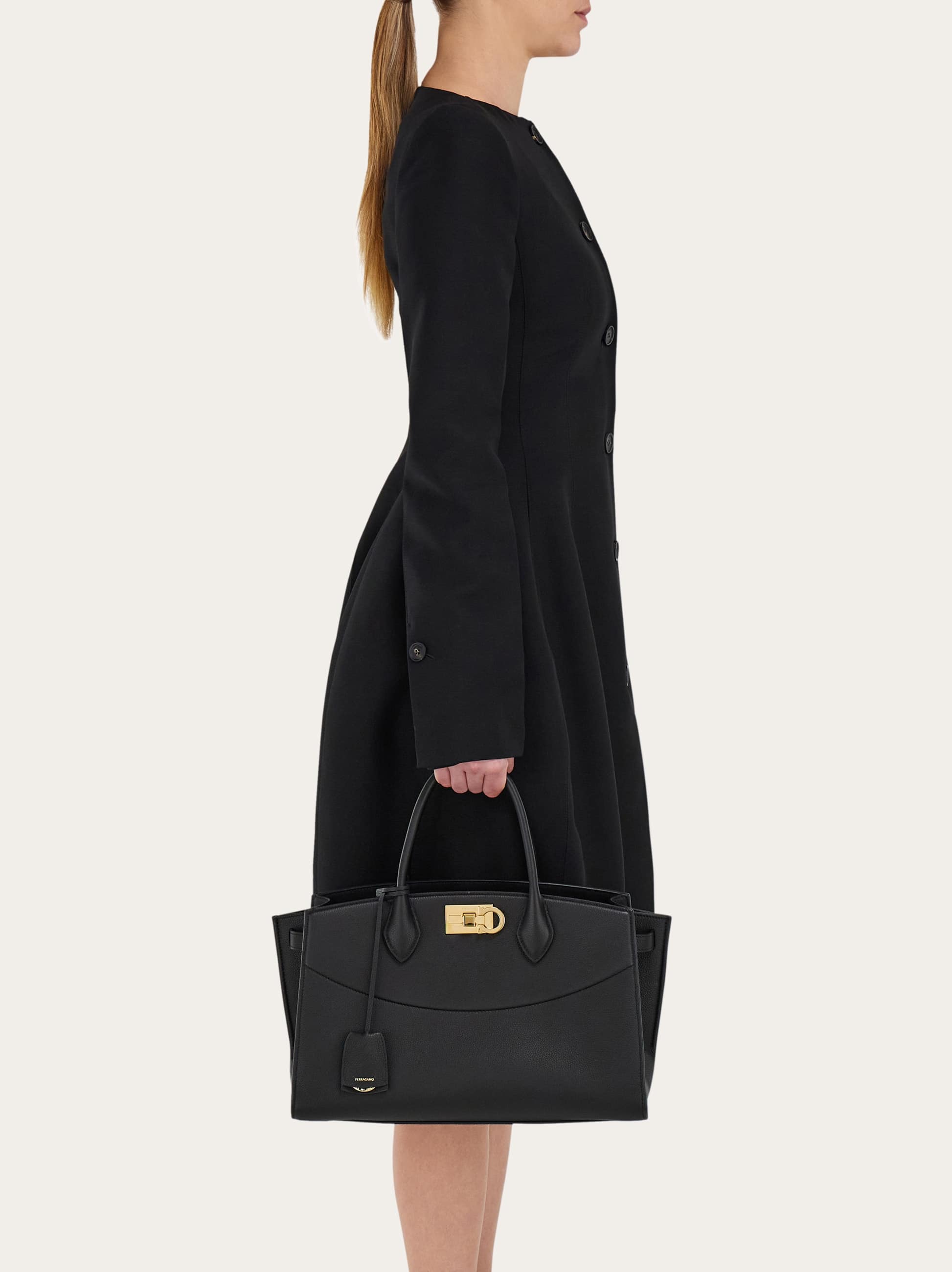  Ferragamo Damen New Ferragamo Studio Soft Bag (l) Schwarz 
