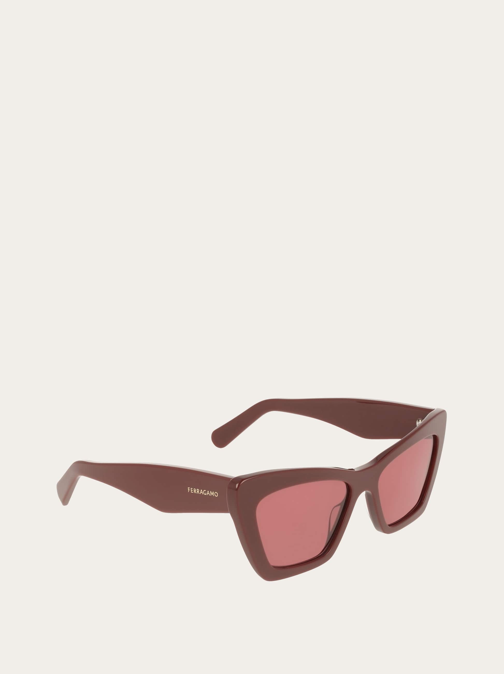  Ferragamo Damen Cat-eye-sonnenbrillen Rot 