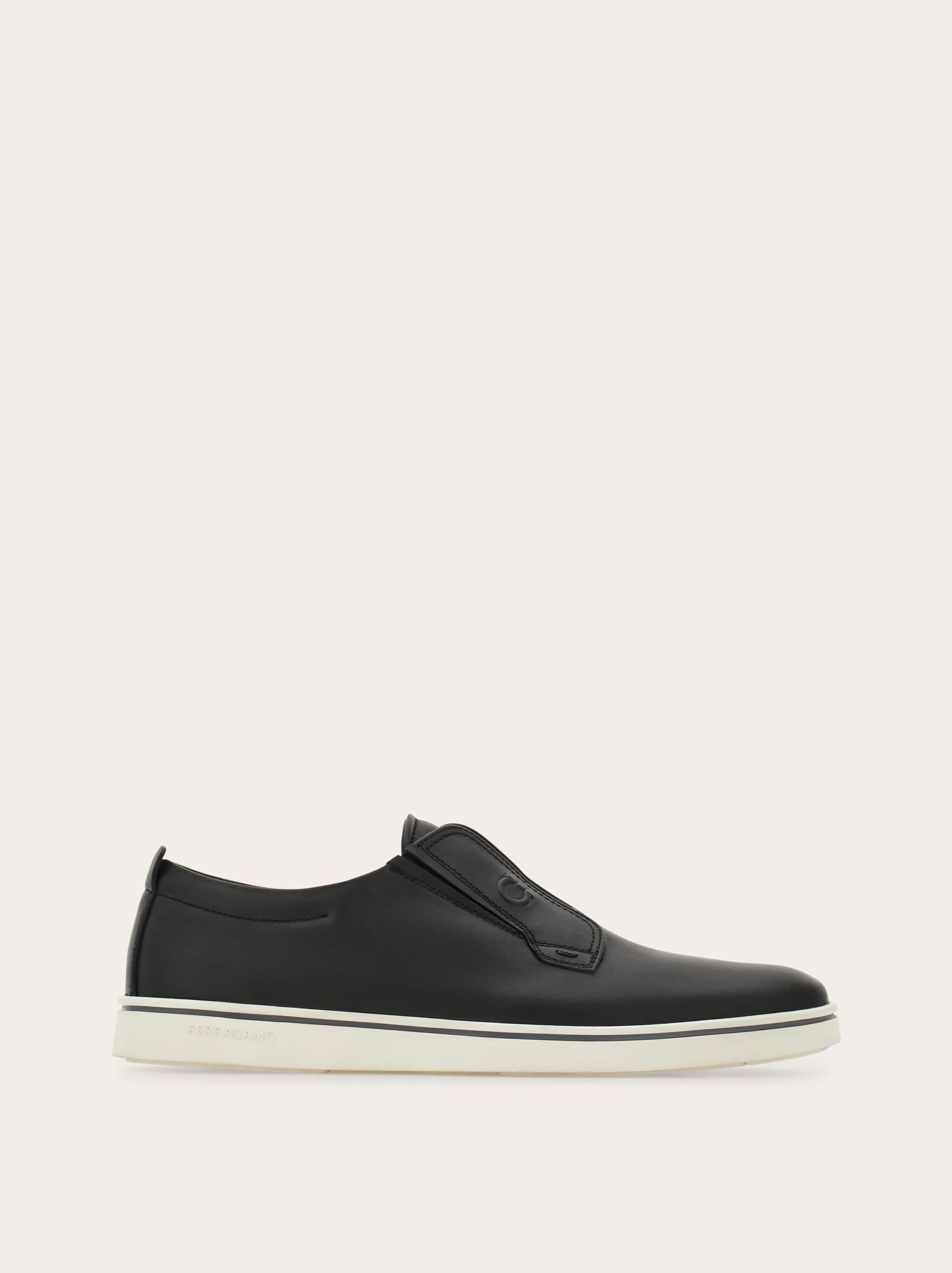Ferragamo Alfie Shoes In Black