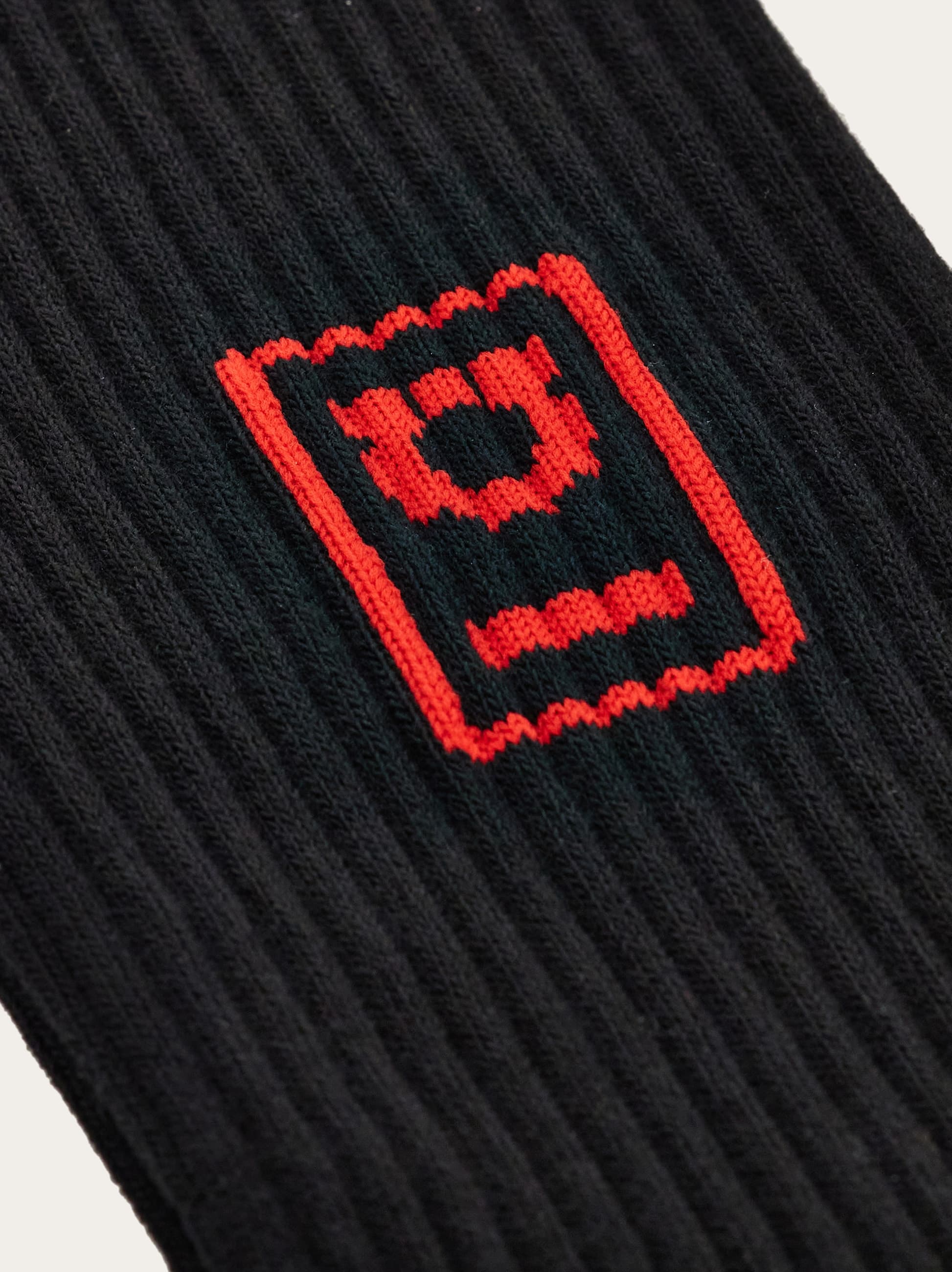 Ferragamo Hug Sports Socks In Black