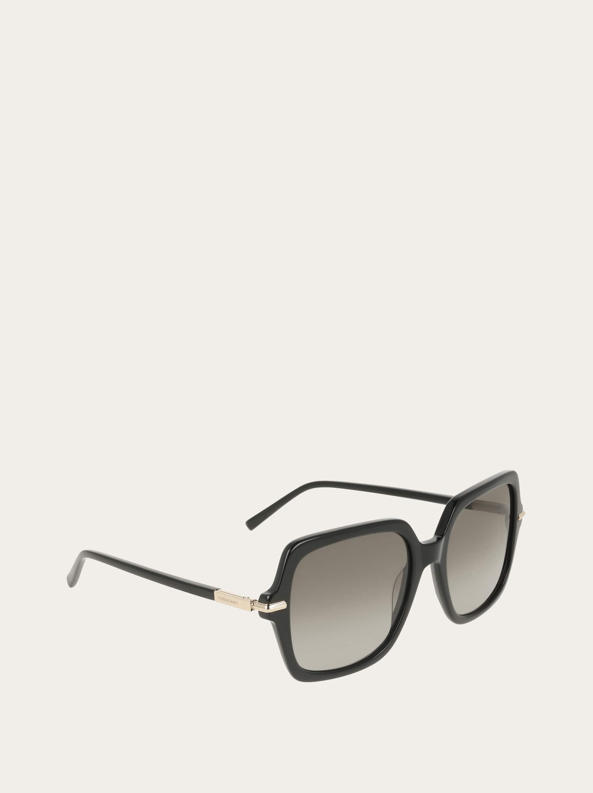  Ferragamo Women Square Frame Sunglasses Brown 