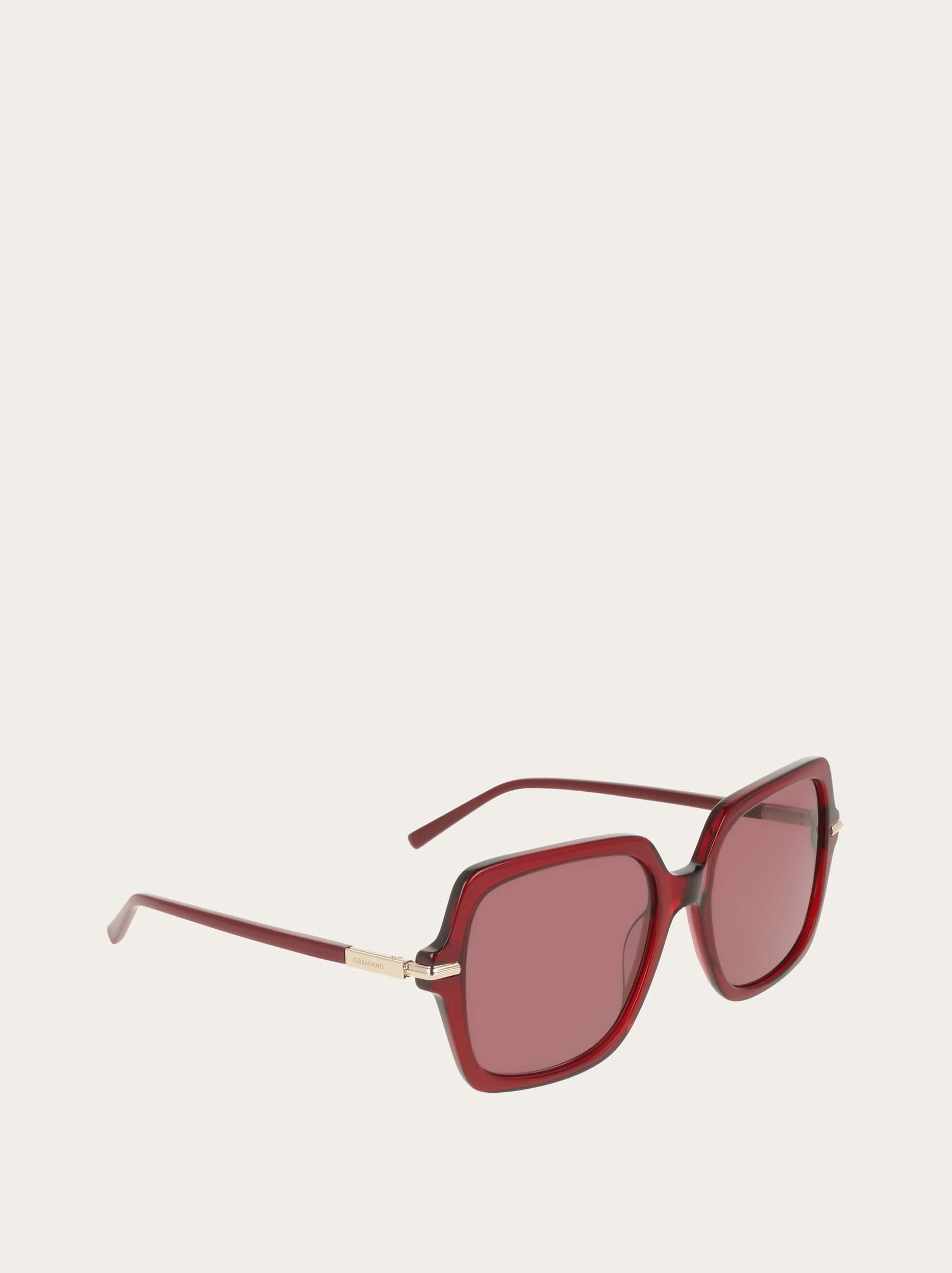  Ferragamo Women Square Frame Sunglasses Red 