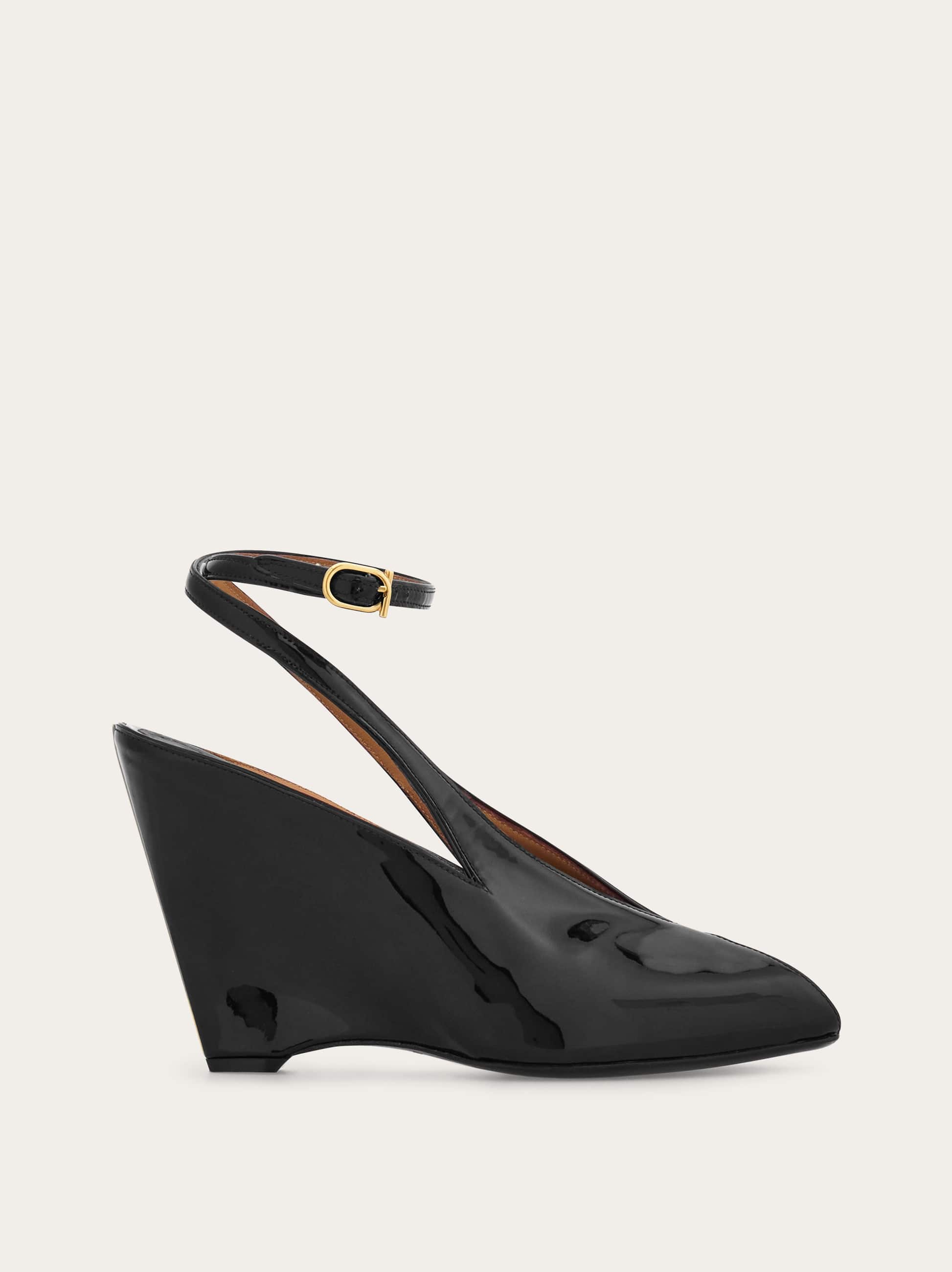 Ferragamo Donna Sandalo peep toe con zeppa Nero Taglia 35.5