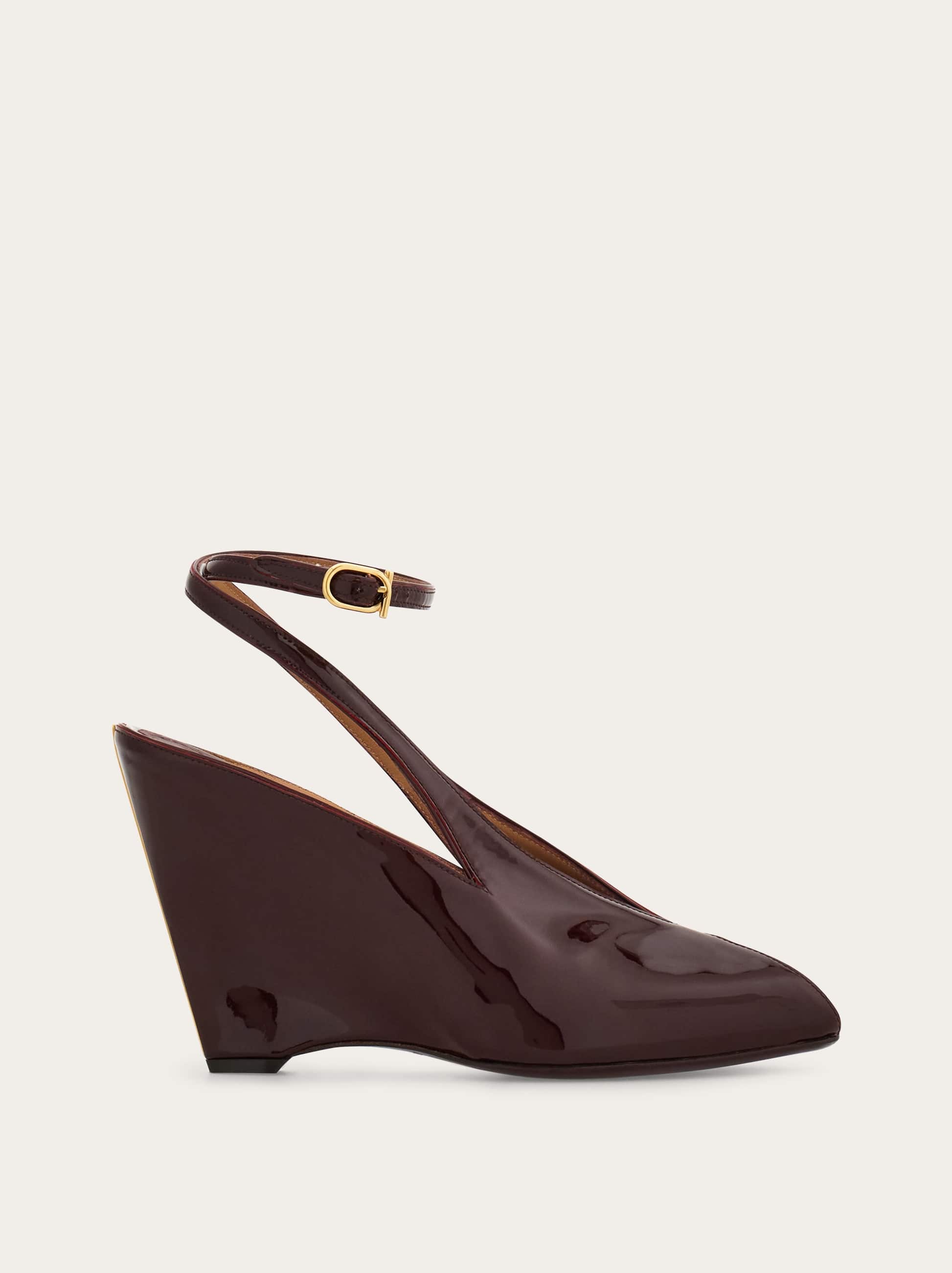 Ferragamo Donna Sandalo peep toe con zeppa Viola Taglia 35.5