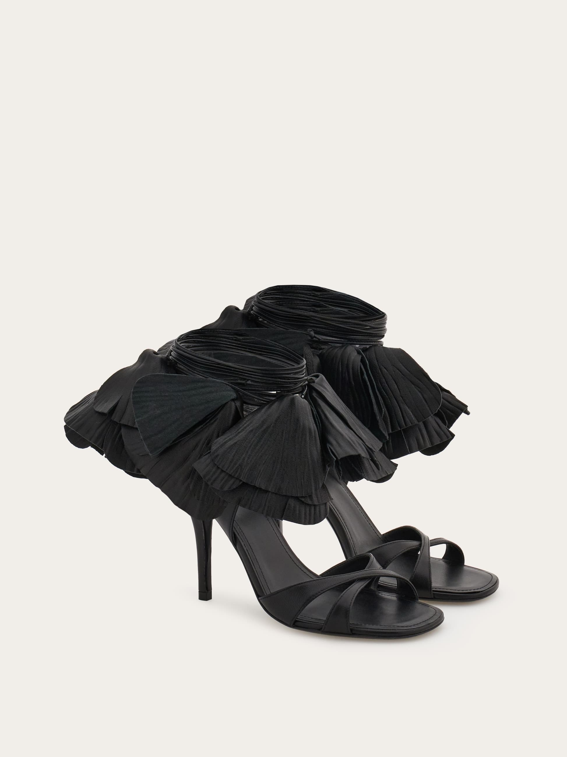 Ferragamo Estrella Leather Flower Ankle-tie Sandals In Black