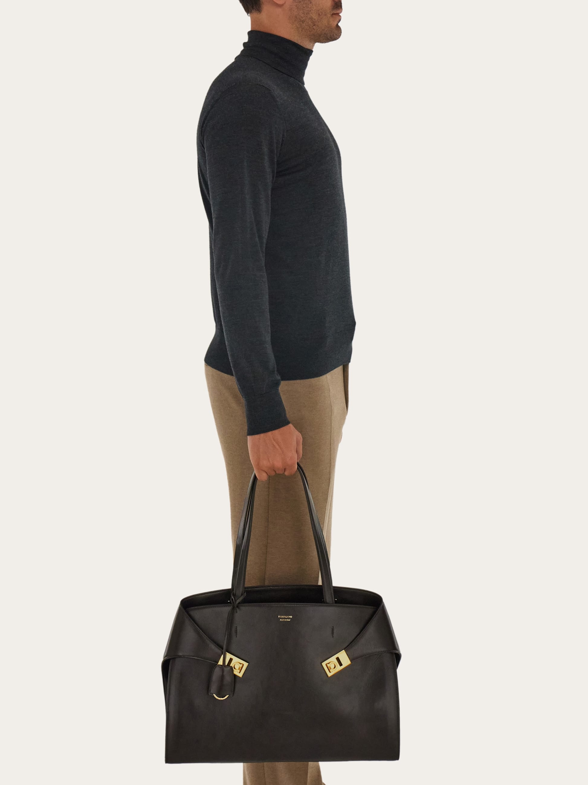  Ferragamo Herren Schultertasche Hug Braun 