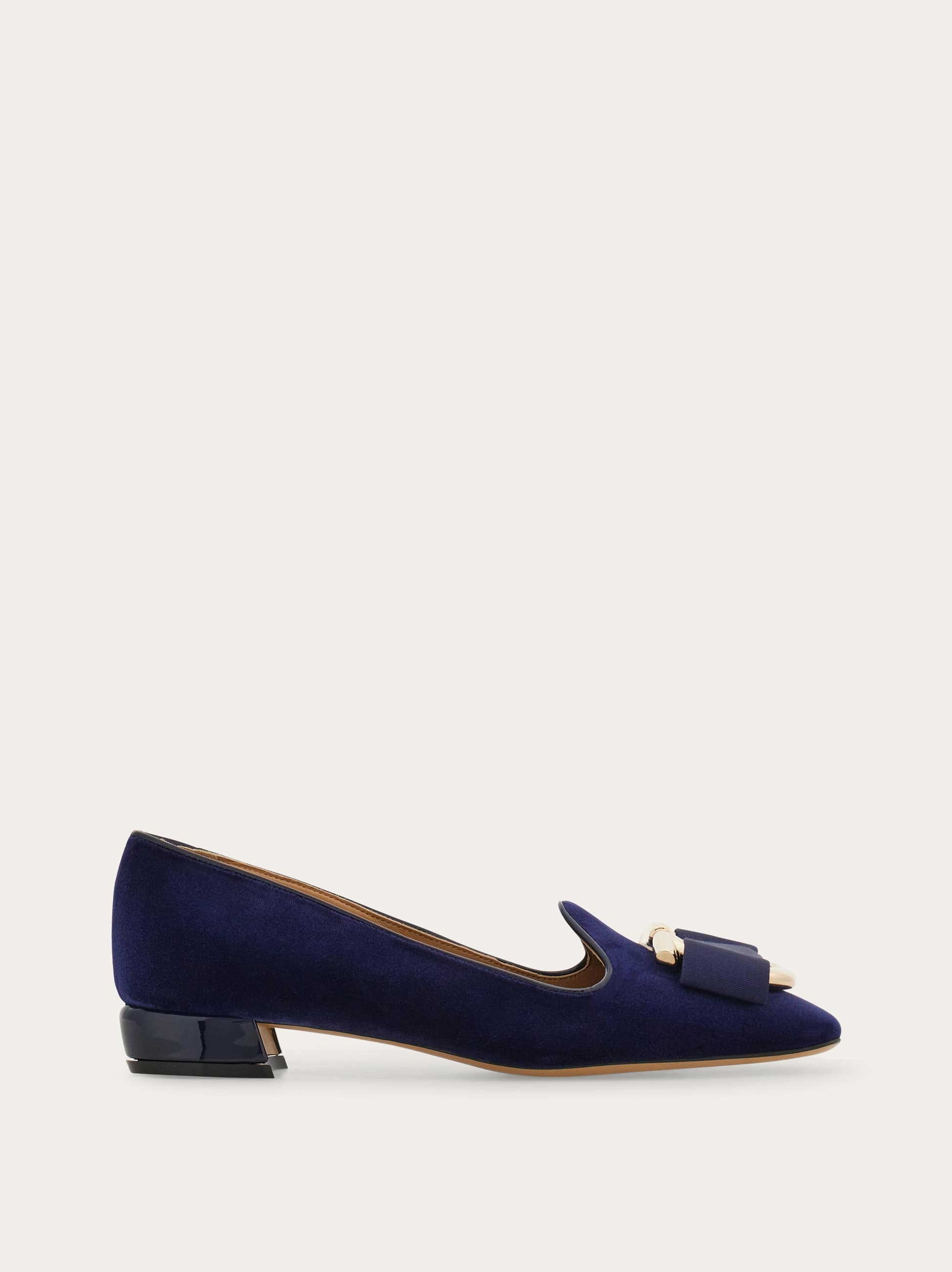 Ferragamo Donna Mocassino con Gancini Blu Taglia 36.5