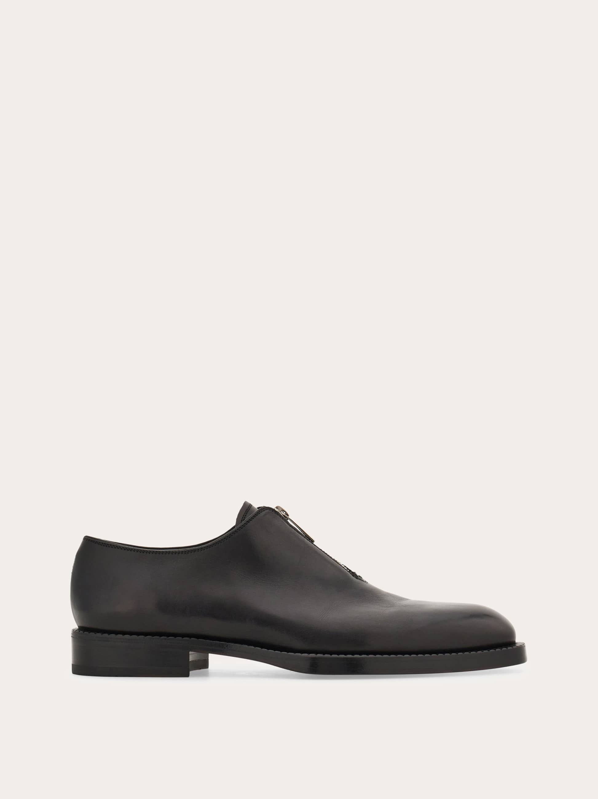 Ferragamo Derby Shoe With Zip Detail In Black