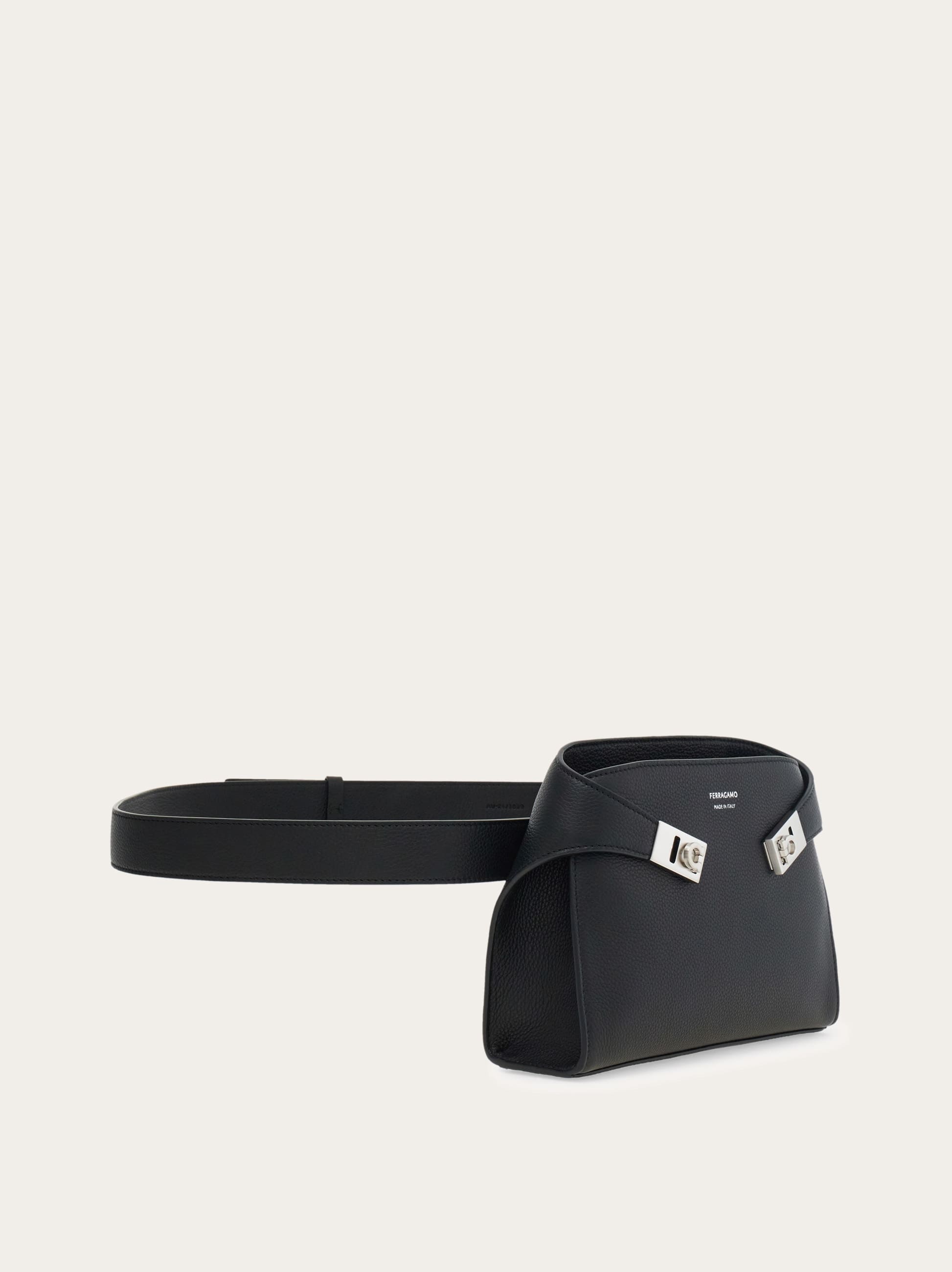 Ferragamo Leather Belt Bag Adjustable Strap In Black