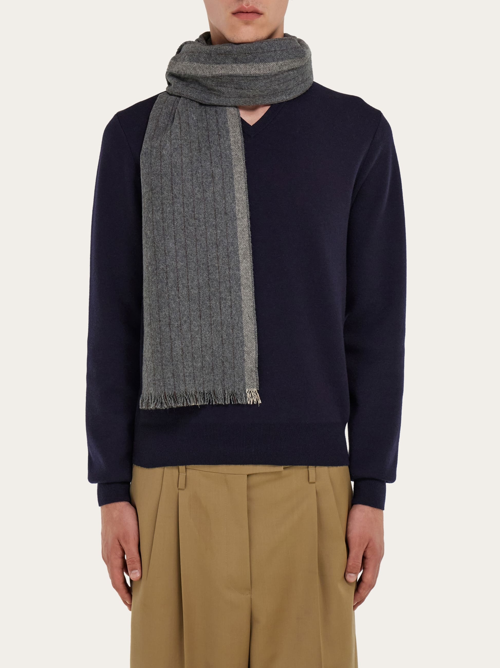  Ferragamo Herren Kaschmirschal Grau 