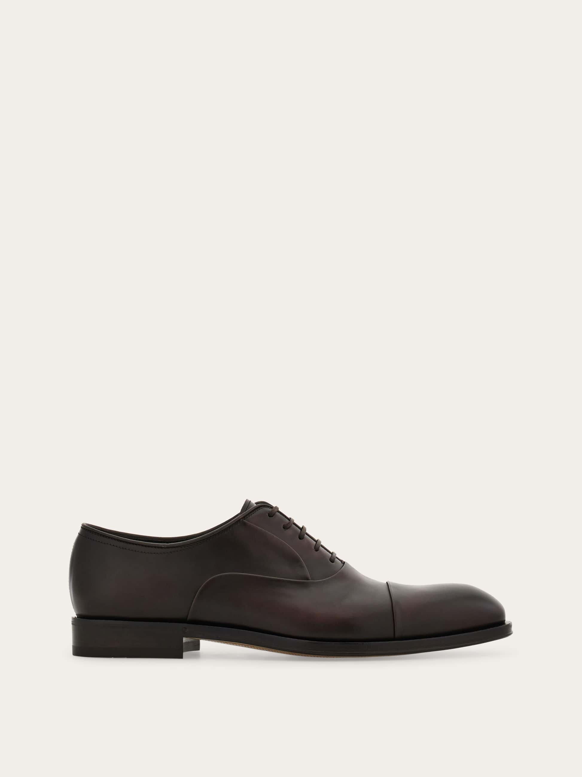 Ferragamo Uomo Oxford con toe cap Marrone Taglia 39.5