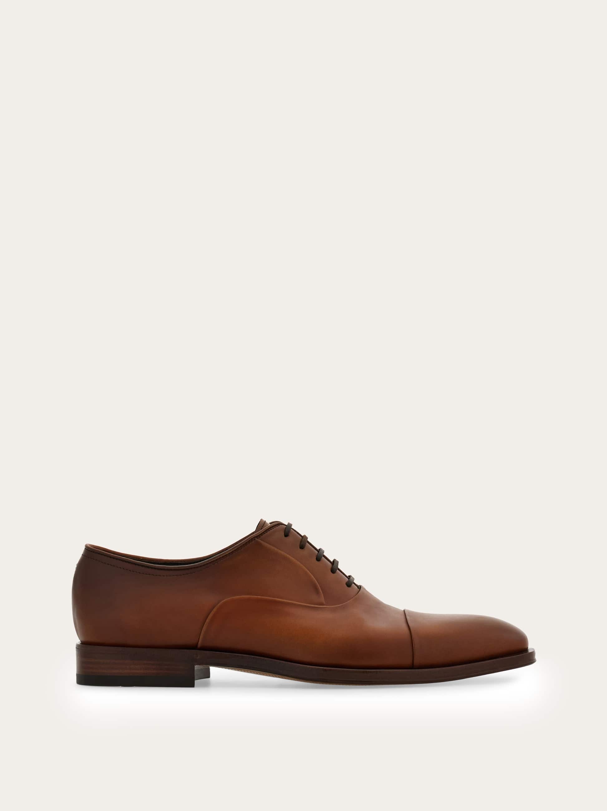 Ferragamo Oxford Shoe With Toe Cap In Brown