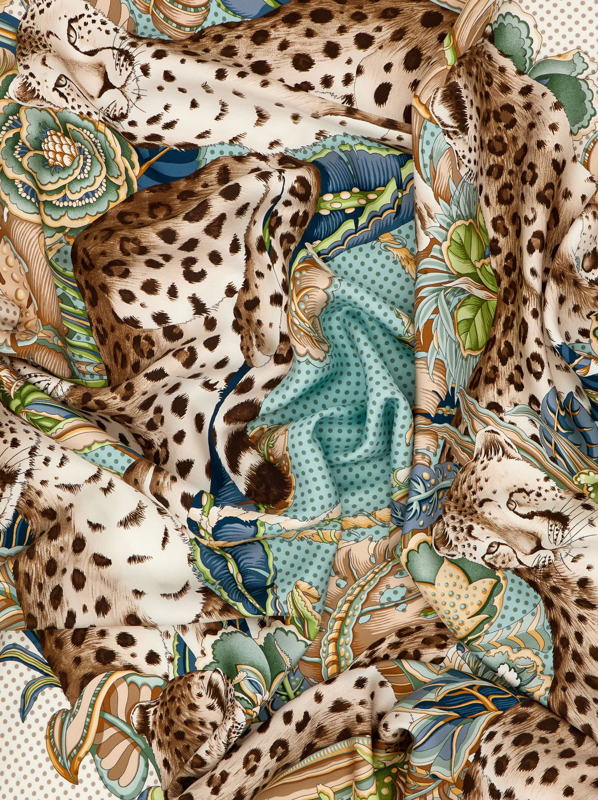  Ferragamo Damen Seidenhalstuch Mit Geparden-print Beige 