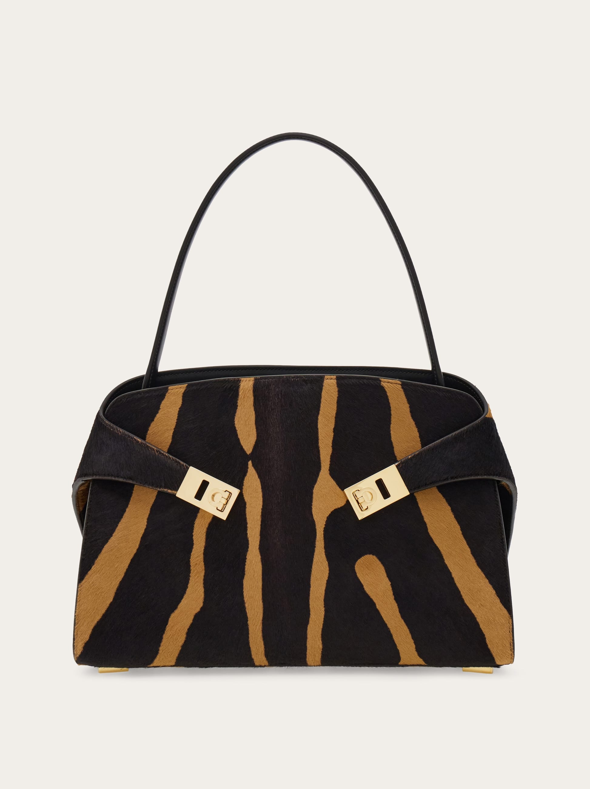 Ferragamo Hug Soft Bicolor Shoulder Bag (m) In Animal Print