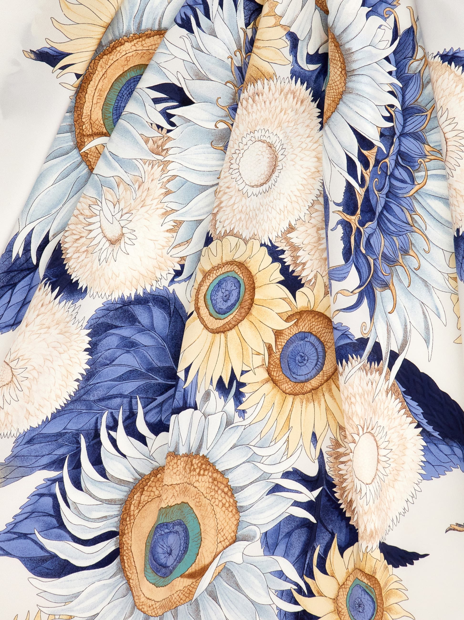  Ferragamo Damen Seidenhalstuch Mit Sonnenblumen-print Weiß 