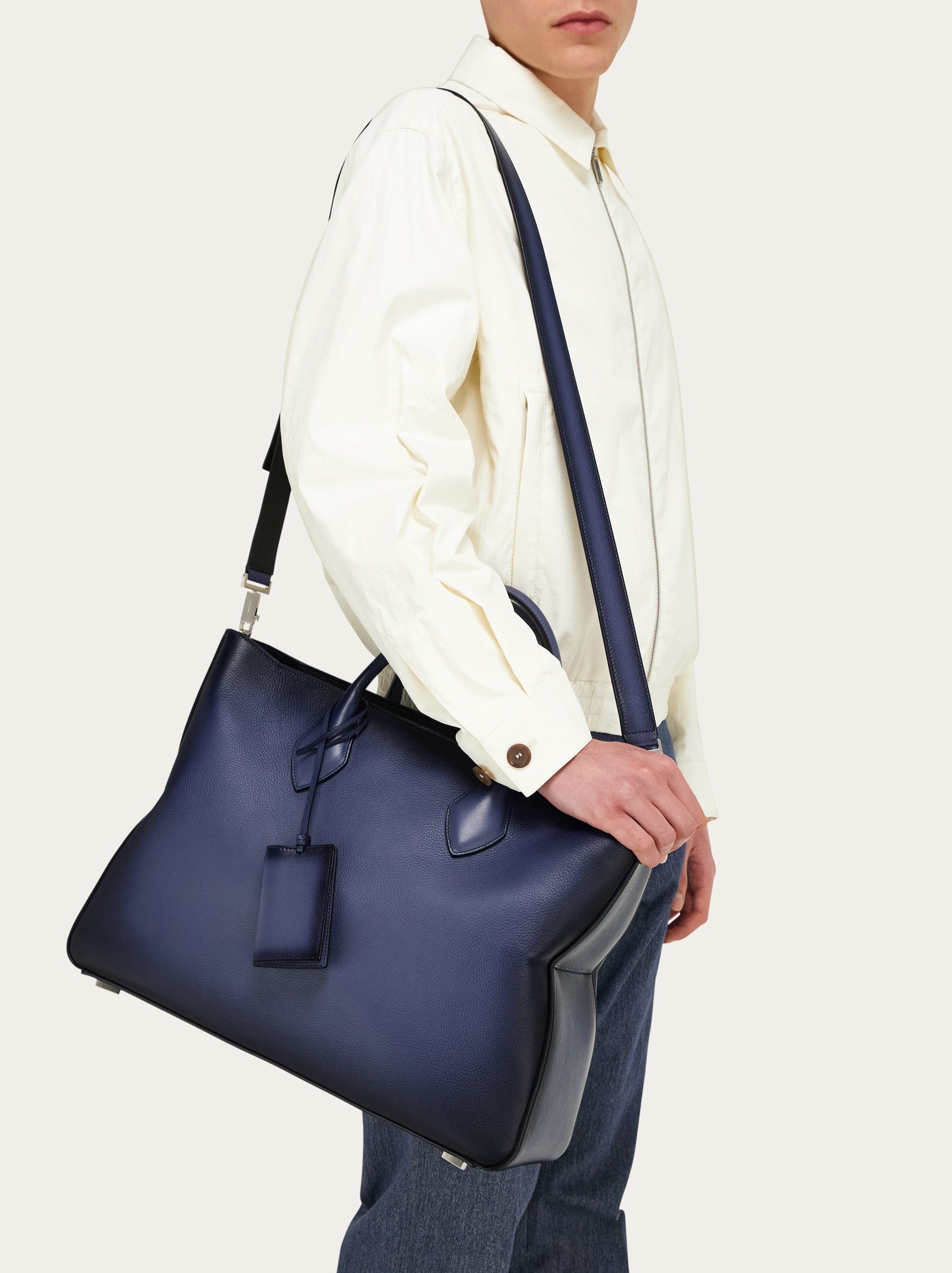  Ferragamo Herren Star-shaped Totebag Blau 