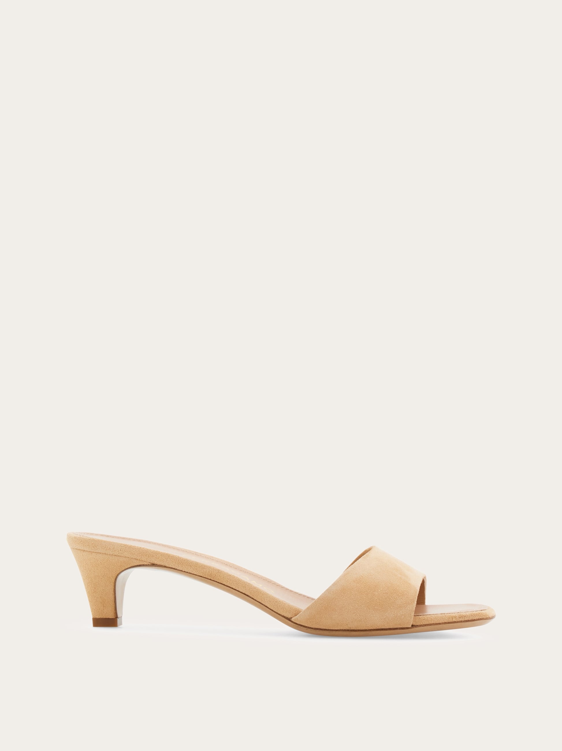 Ferragamo Women Low heeled mule Beige Size 5