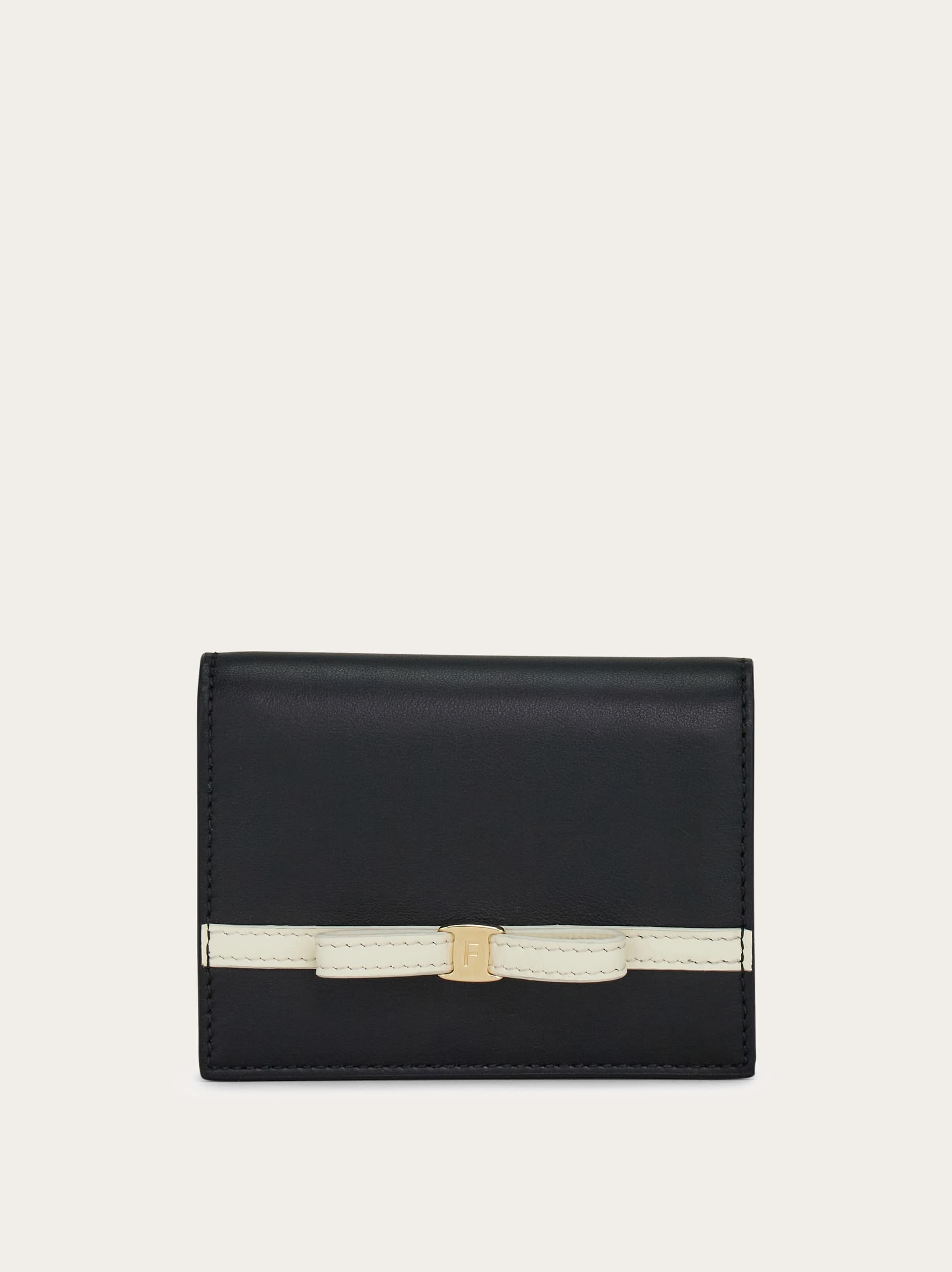 Ferragamo Mini Bow Wallet In Black