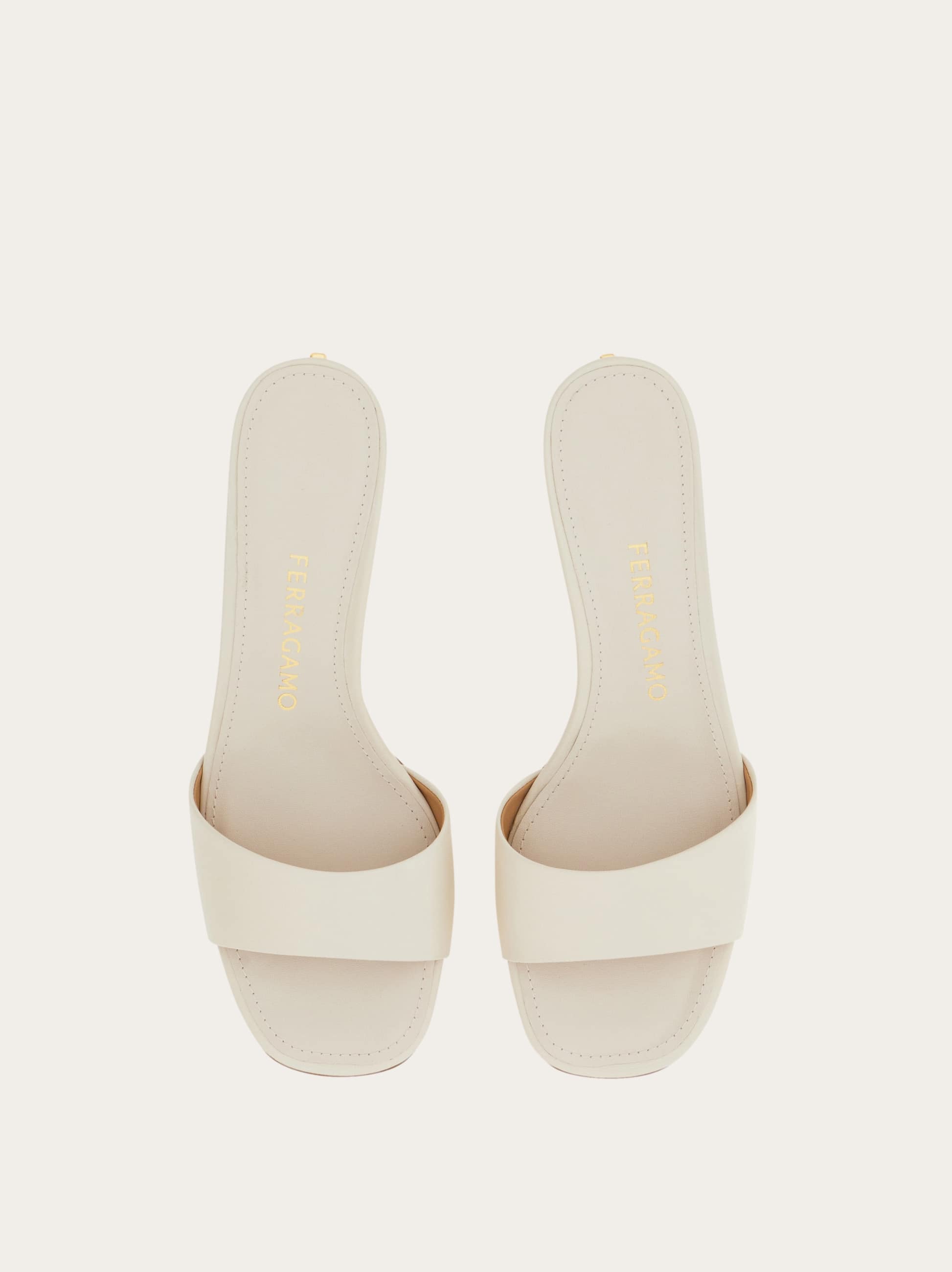  Ferragamo Damen Slide Weiß Größe 36 