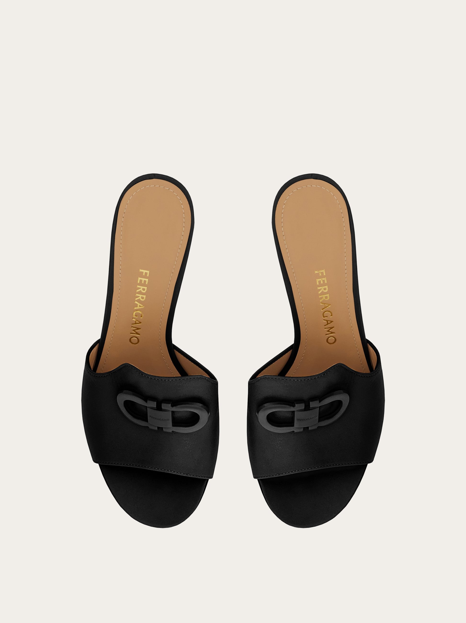  Ferragamo Damen Slide Mit Gancini-ornament Schwarz Größe 36 