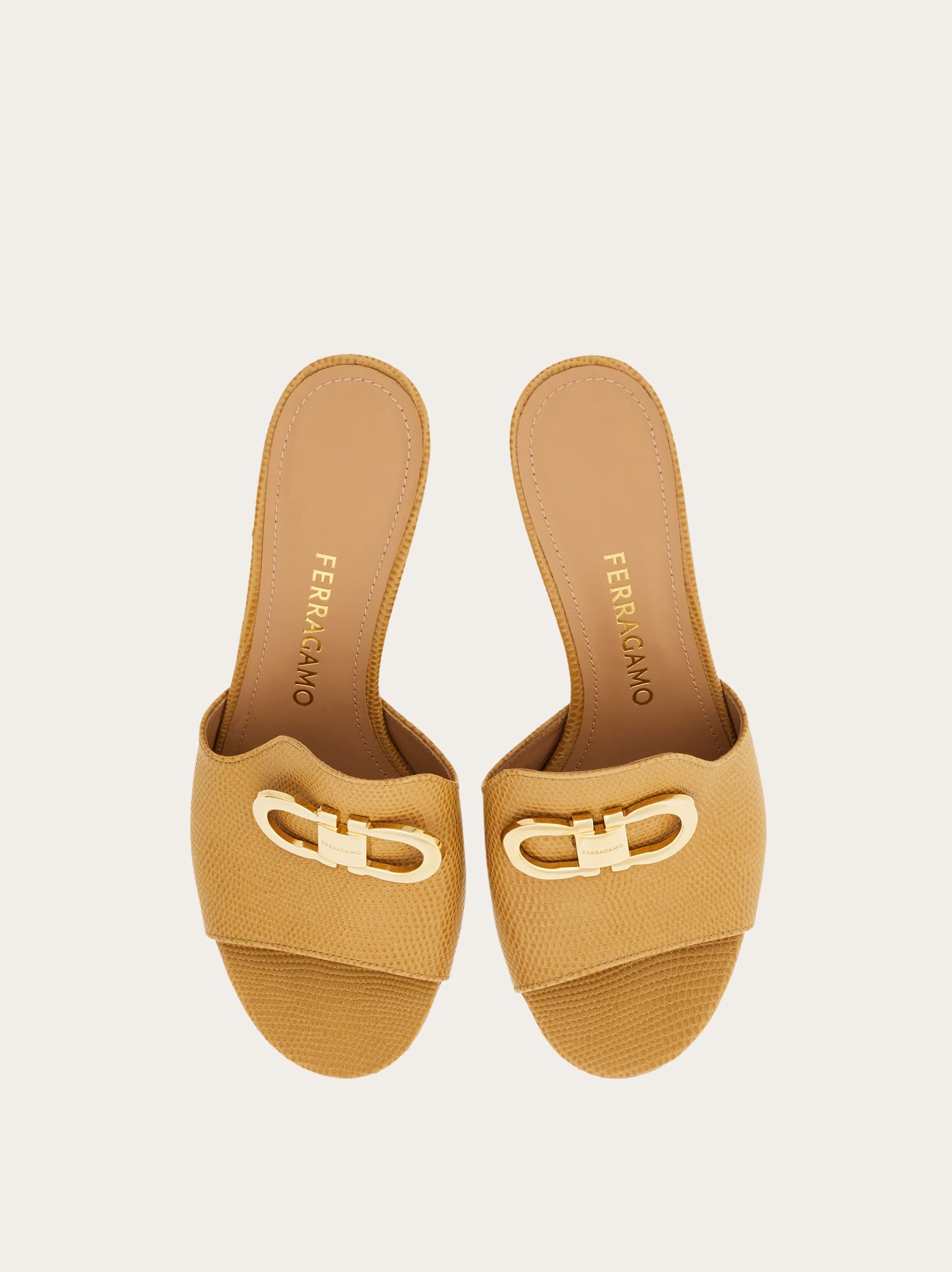  Ferragamo Damen Slide Mit Gancini-ornament Beige Größe 36 