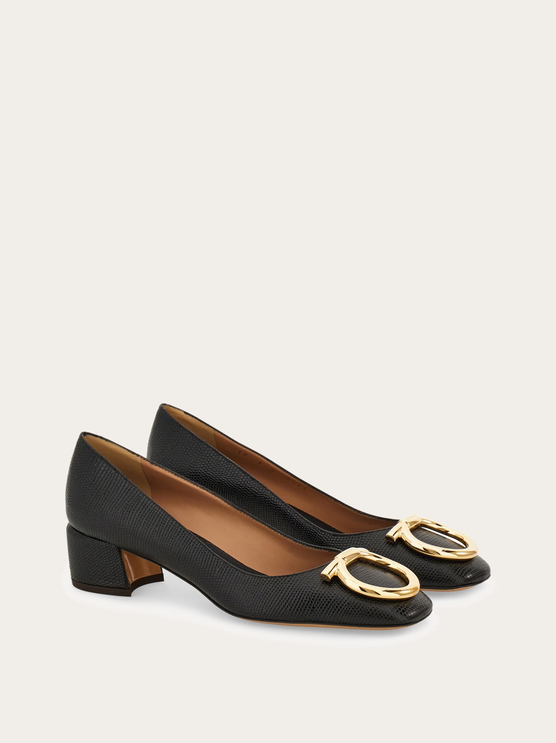 Ferragamo Low Heeled Pump With Maxi Gancio Detail In Black
