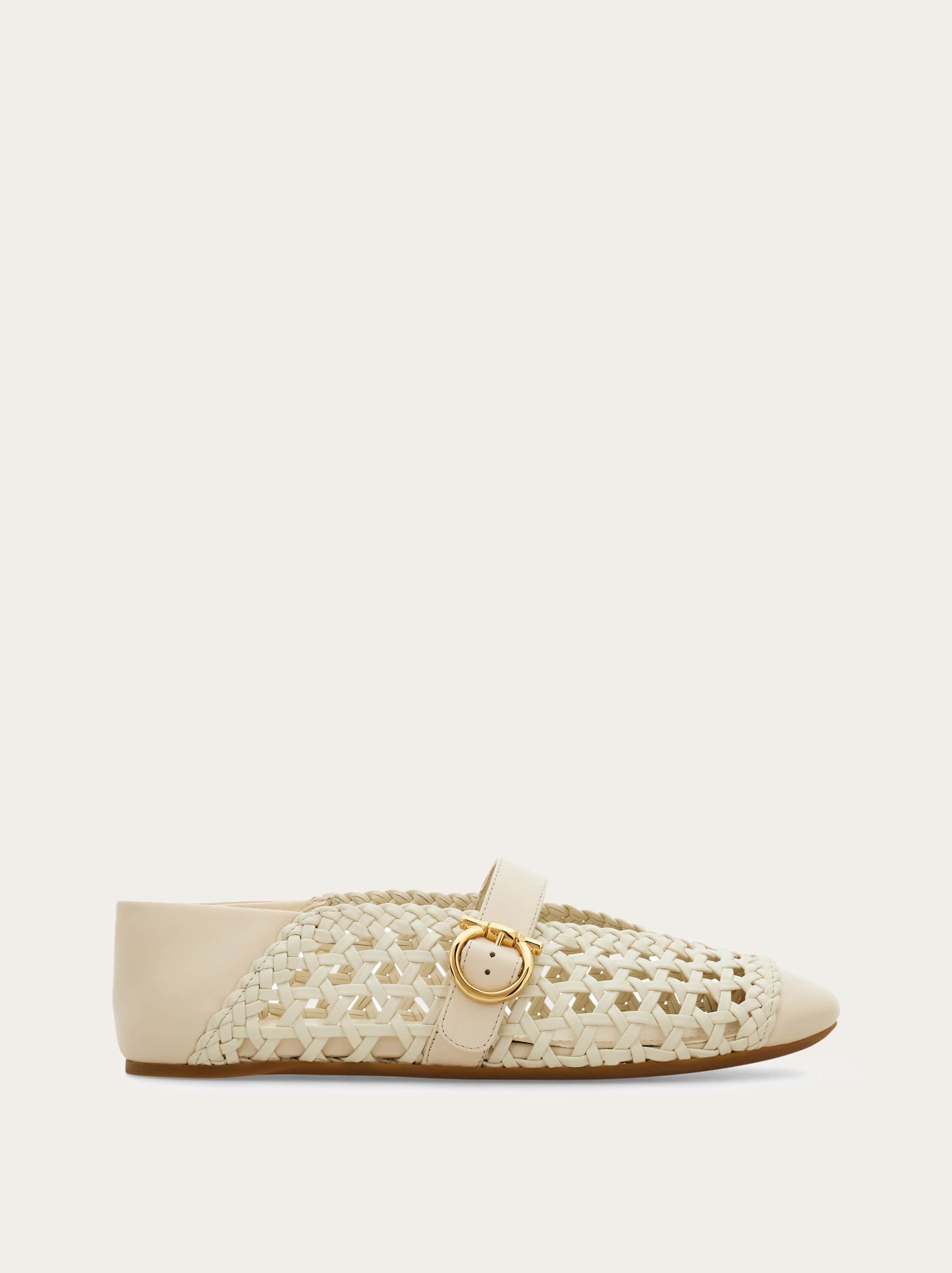 Ferragamo Women Gancini buckle ballet flat White Size 5