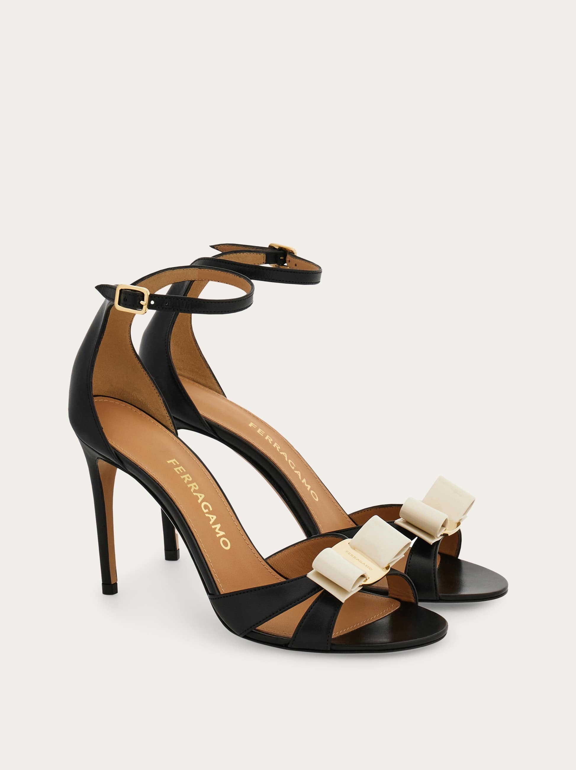 Ferragamo Vara Bow Embellished Sandal In Black