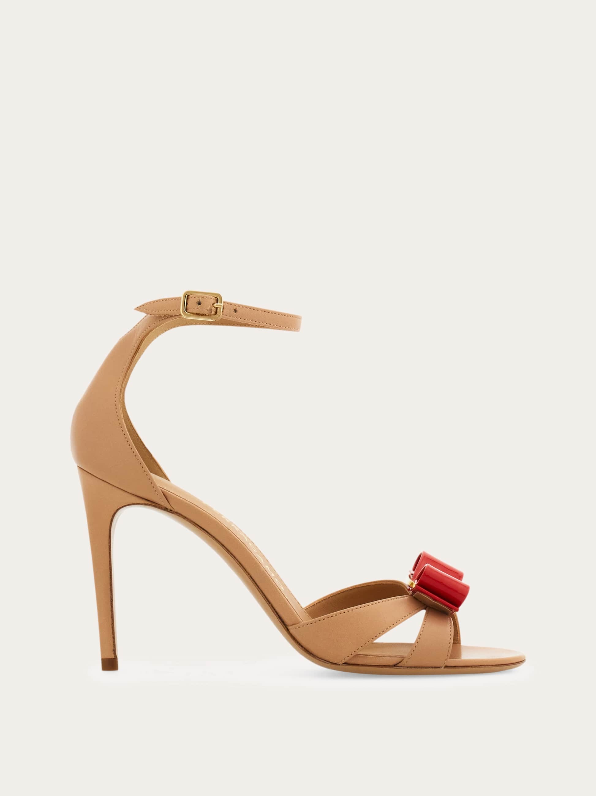 Ferragamo Vara Bow Embellished Sandal In Nude