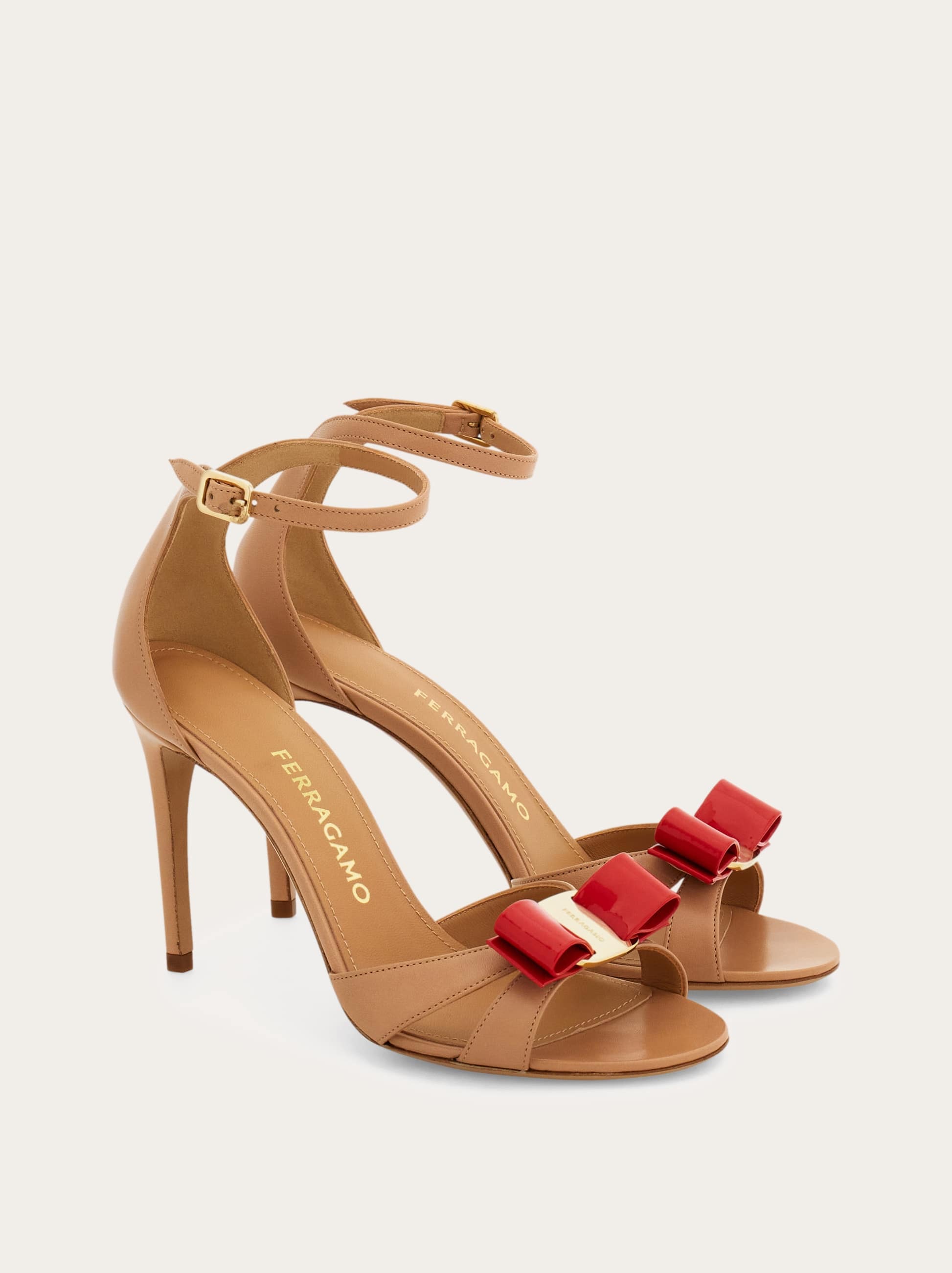 Ferragamo Vara Bow Embellished Sandal In Nude