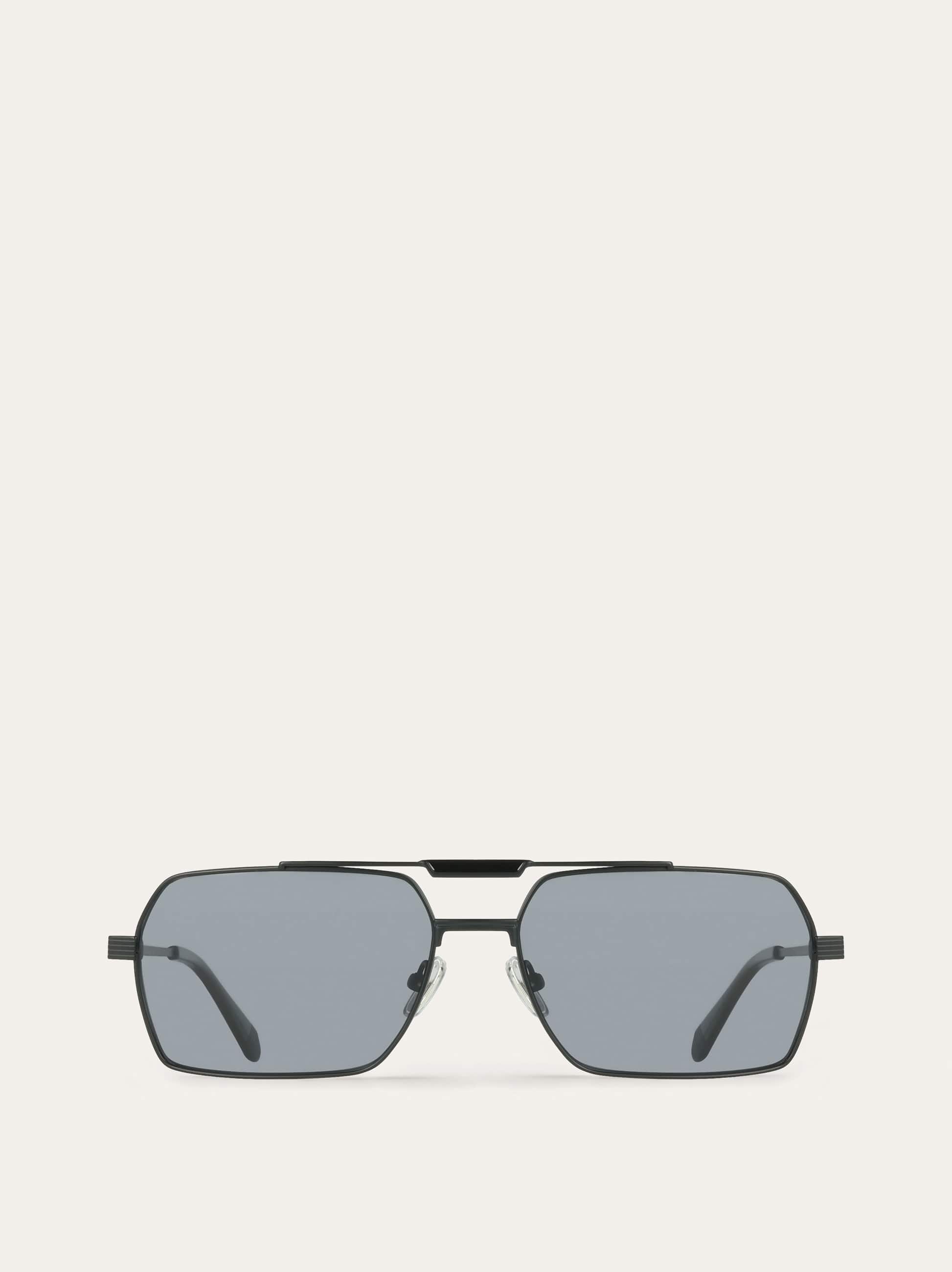 Ferragamo Sunglasses In Black