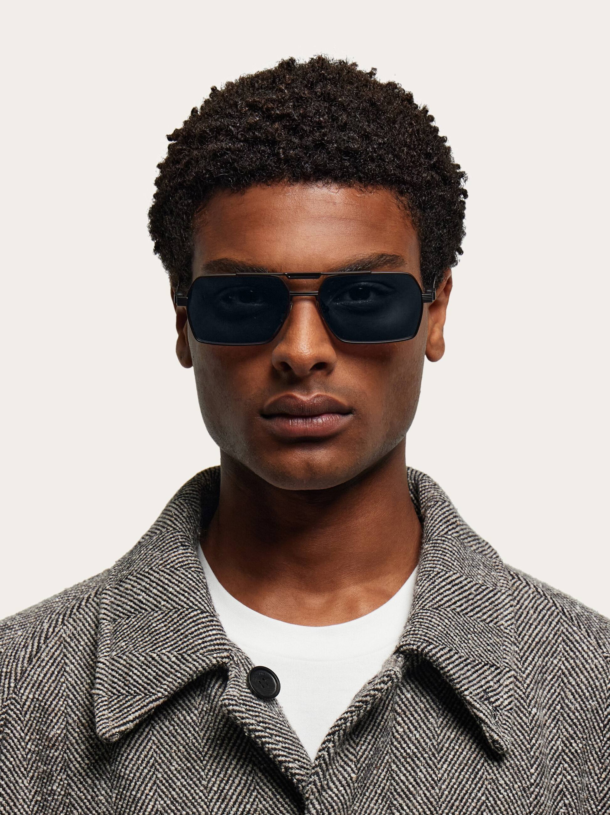 Ferragamo Men Rectangular Frame Sunglasses Black 