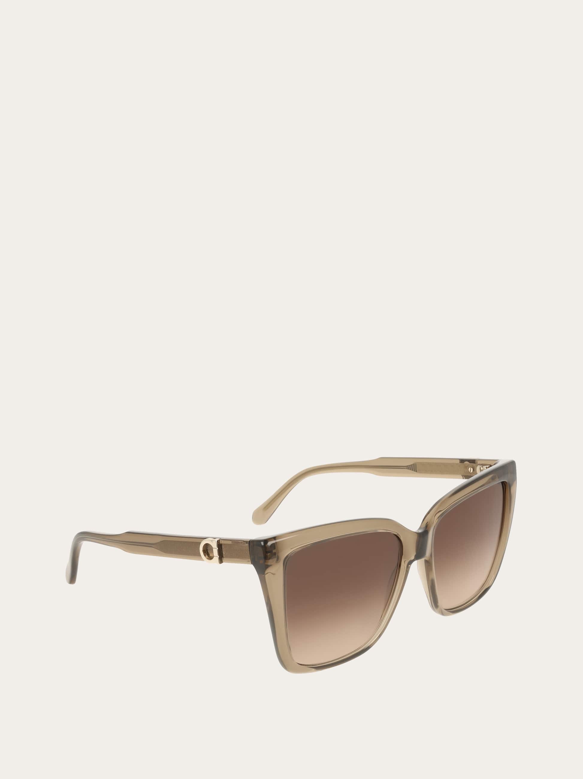 FERRAGAMO SUNGLASSES