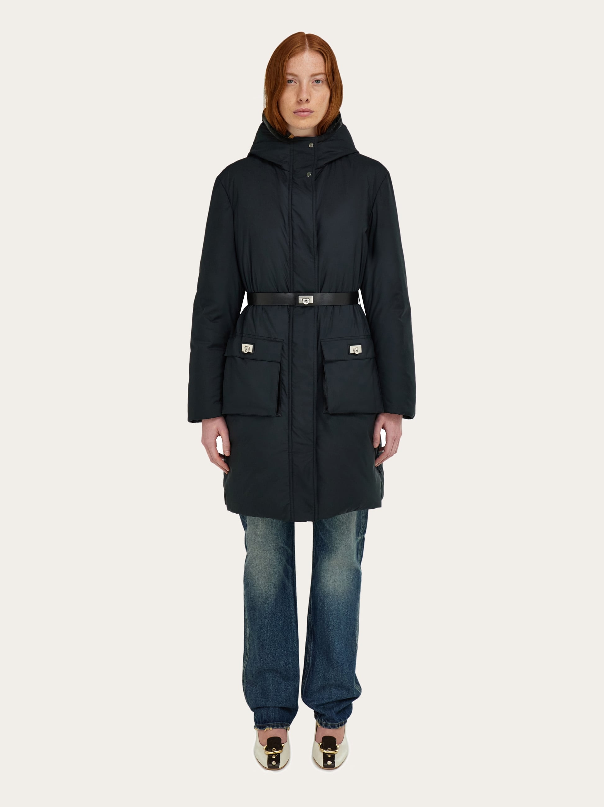  Ferragamo Damen Gepolsterter Parka Schwarz 