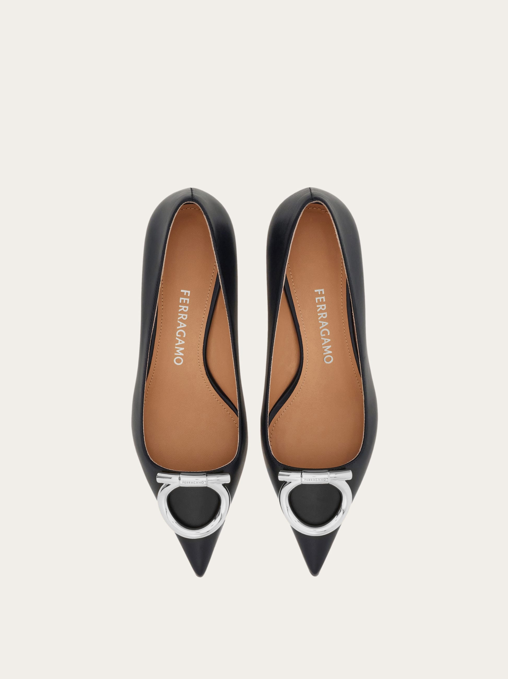  Ferragamo Damen Pumps Mit Maxi Gancini Blau Größe 35.5 